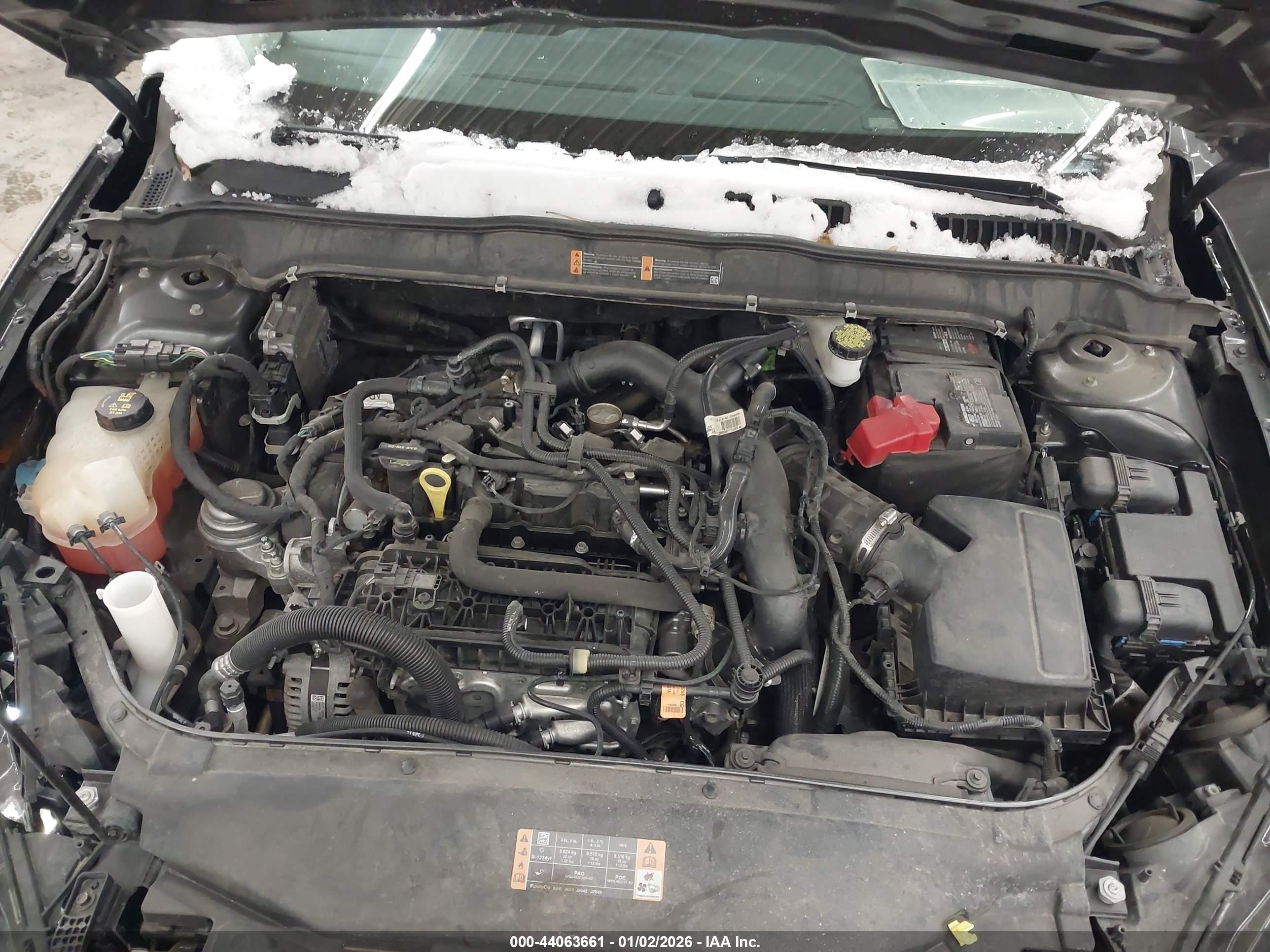 FORD FUSION image 10