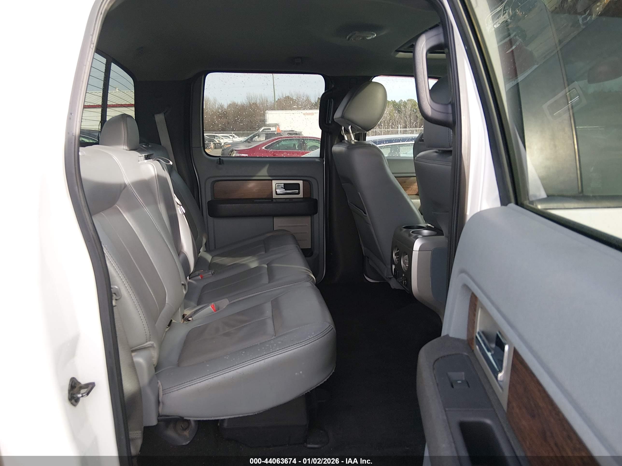 FORD F-150 image 8