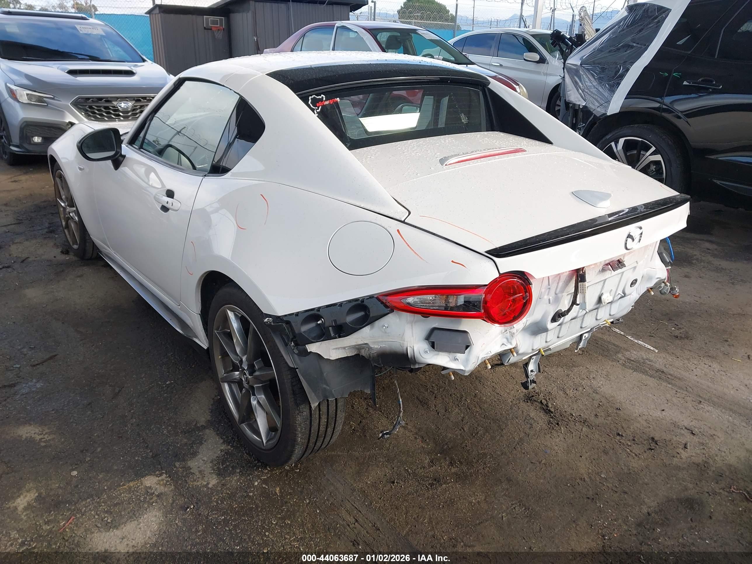 MAZDA MX-5 image 3