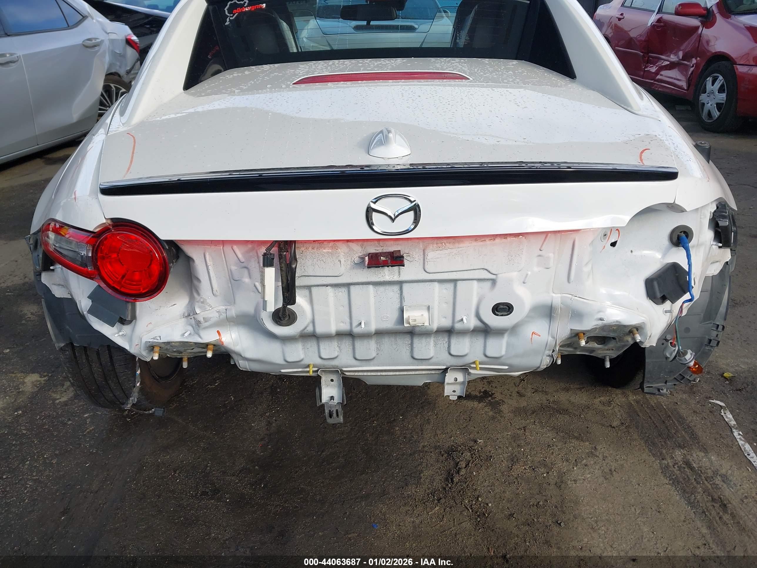 MAZDA MX-5 image 6