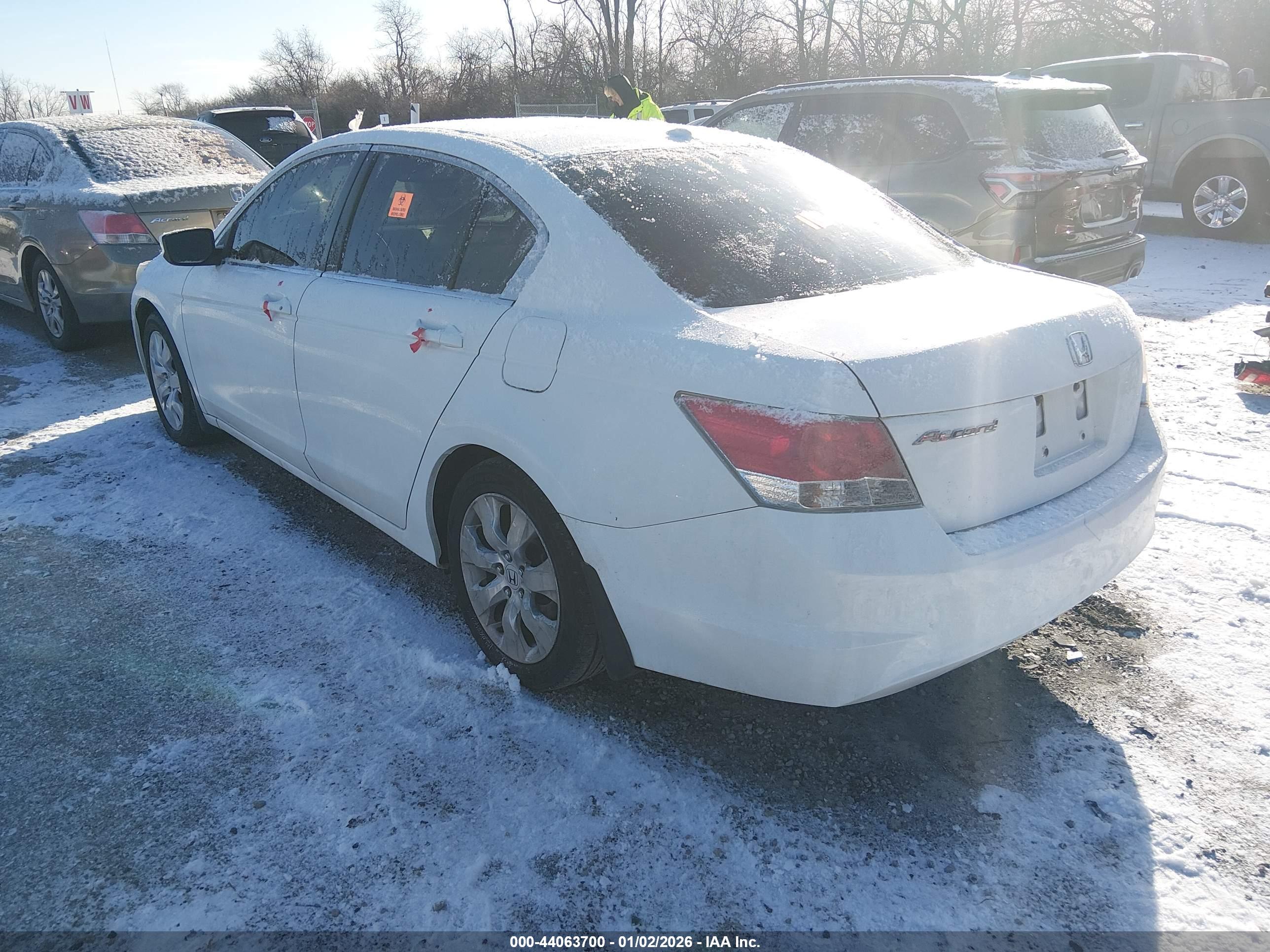 HONDA ACCORD image 3
