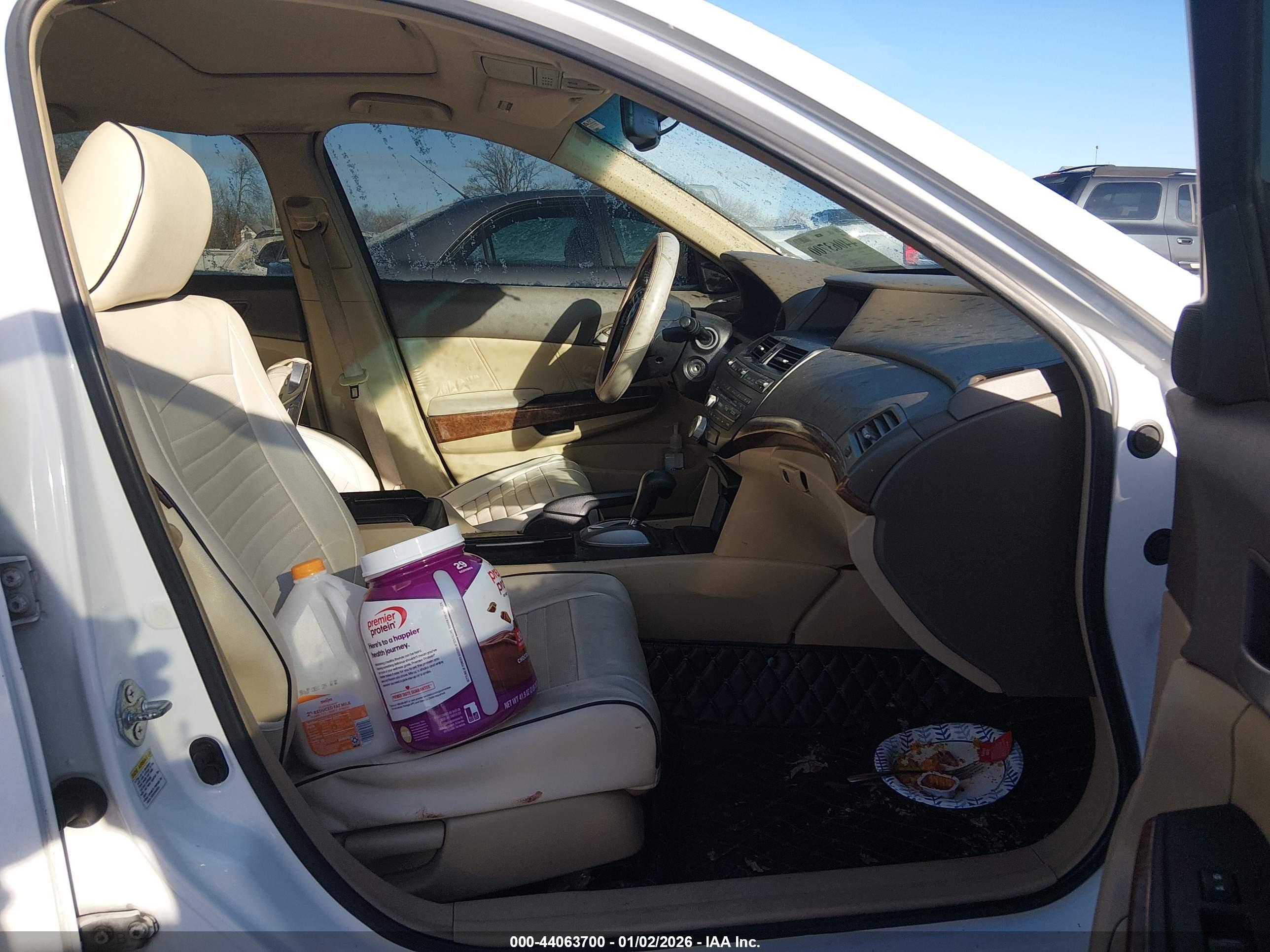 HONDA ACCORD image 5