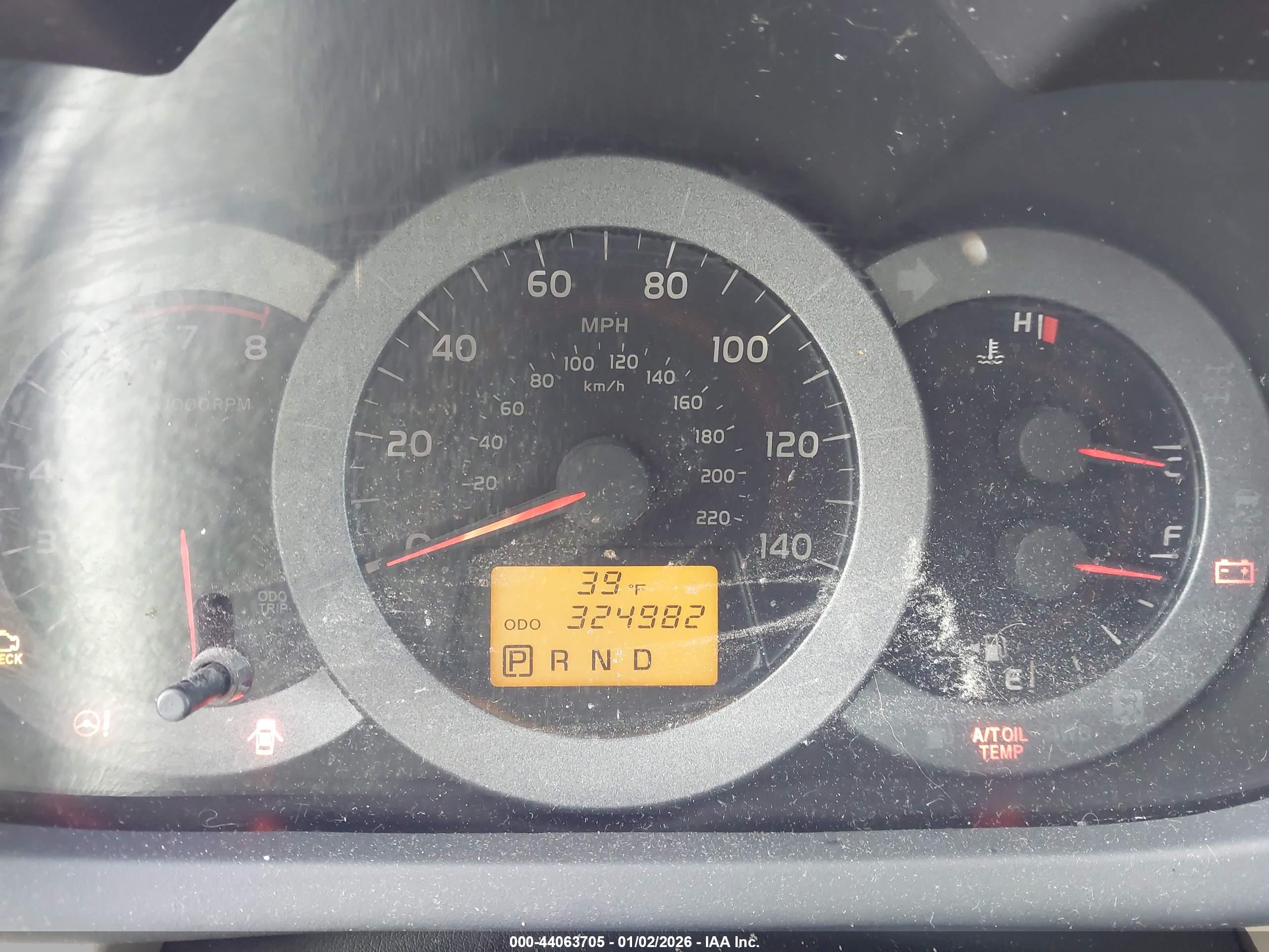 TOYOTA RAV4 image 7