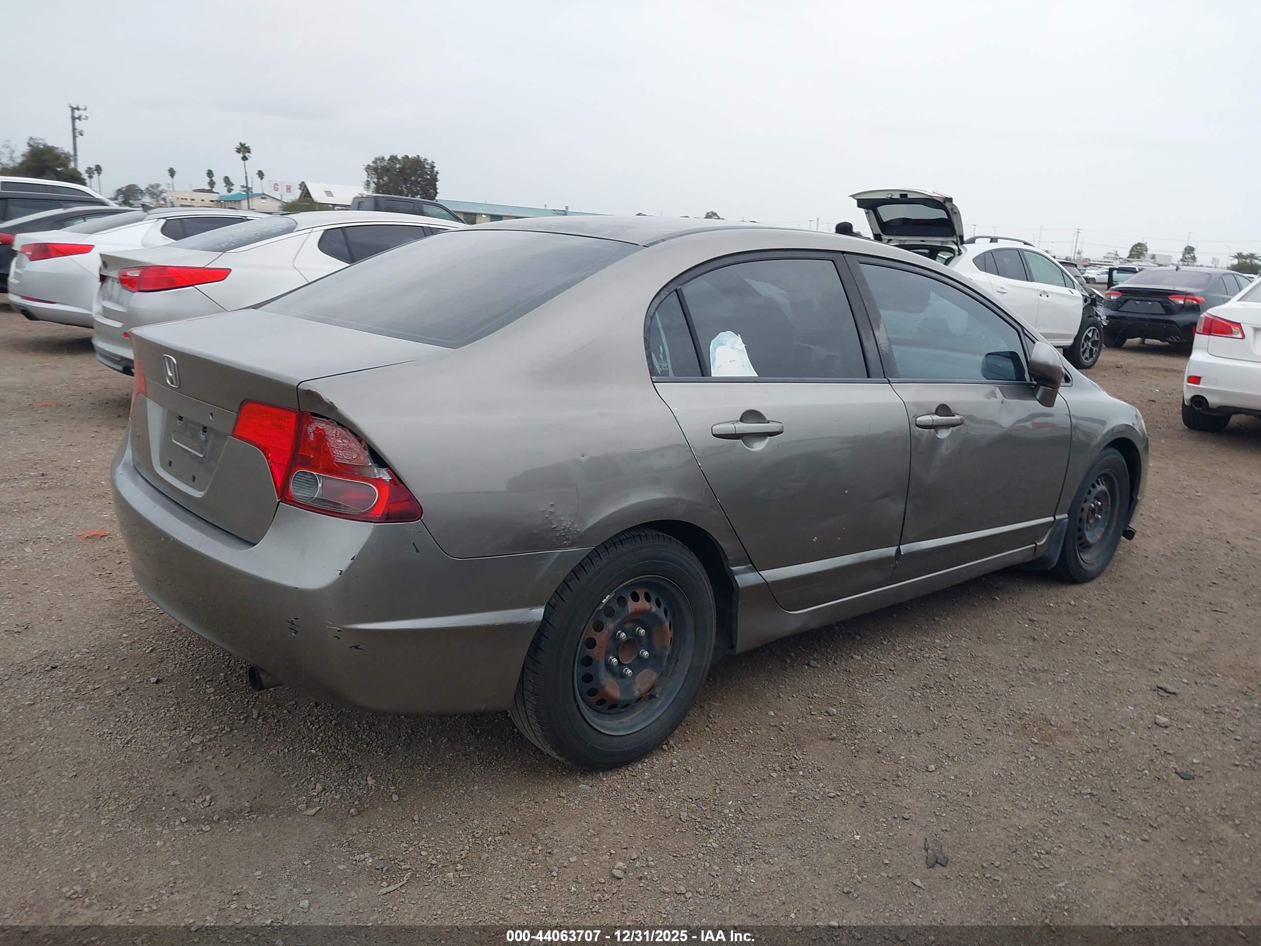 HONDA CIVIC image 4