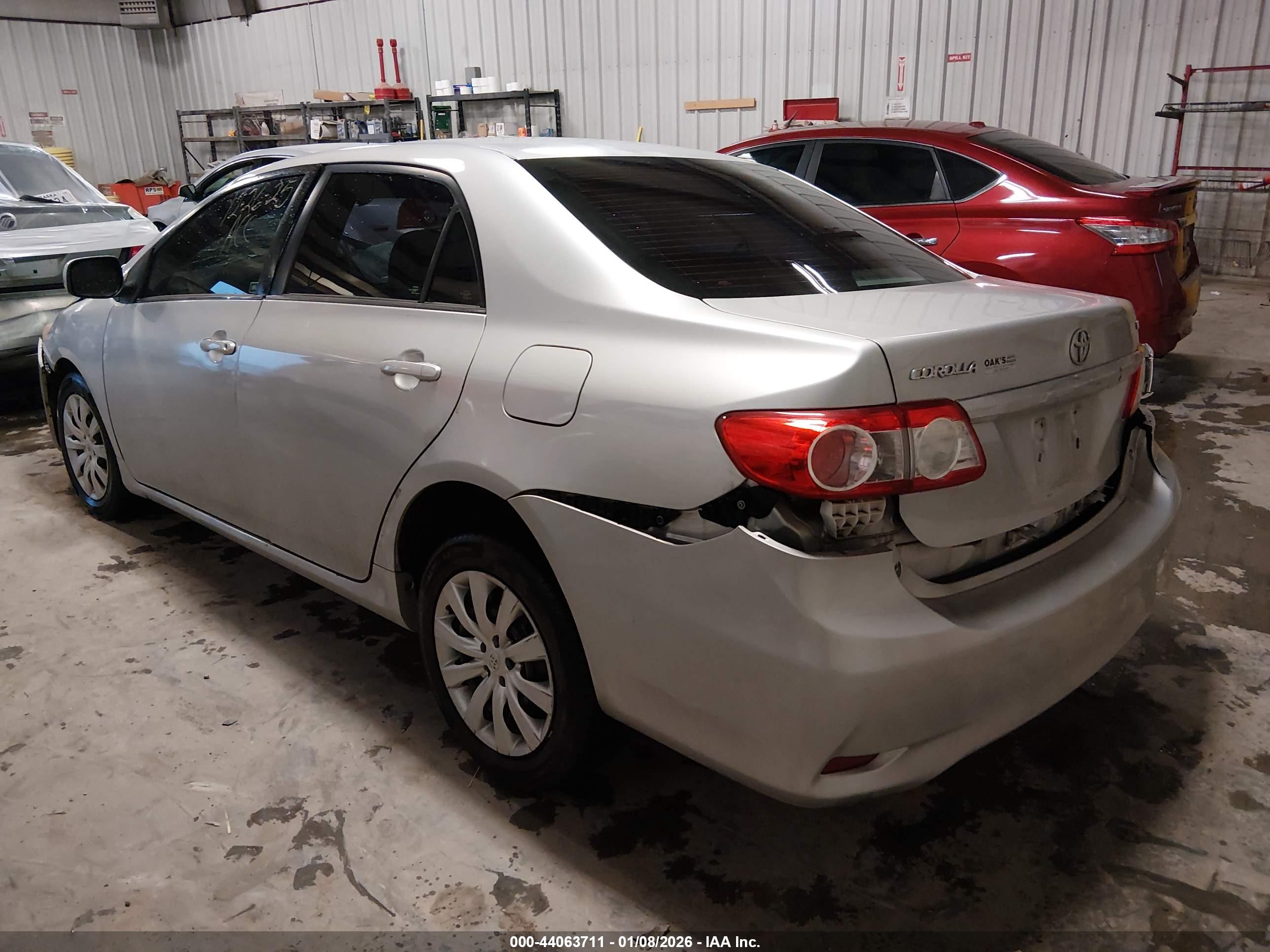 TOYOTA COROLLA image 3