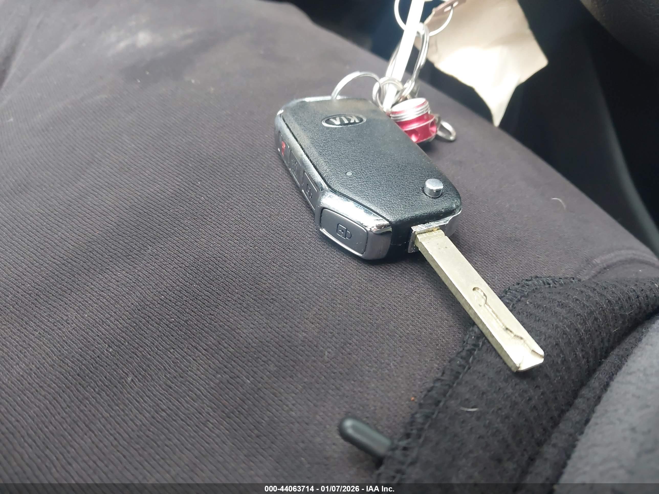 KIA SOUL image 11