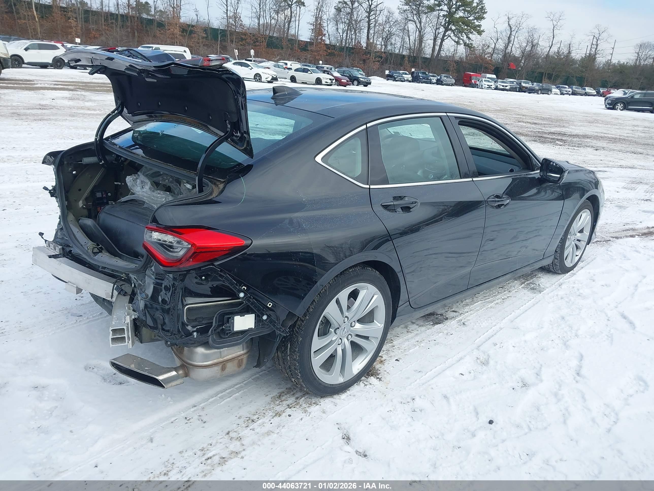 ACURA TLX image 4