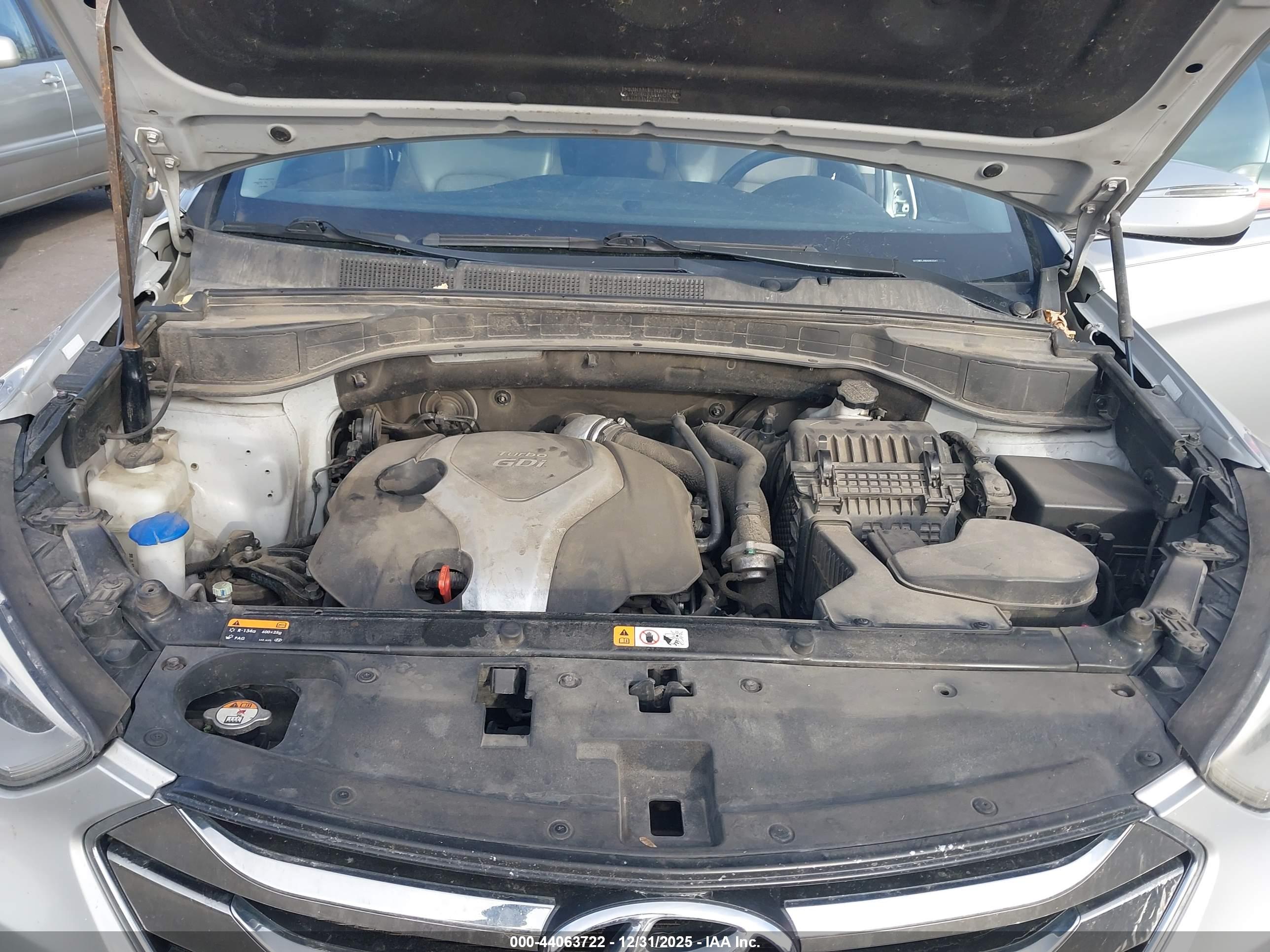 HYUNDAI SANTA image 10