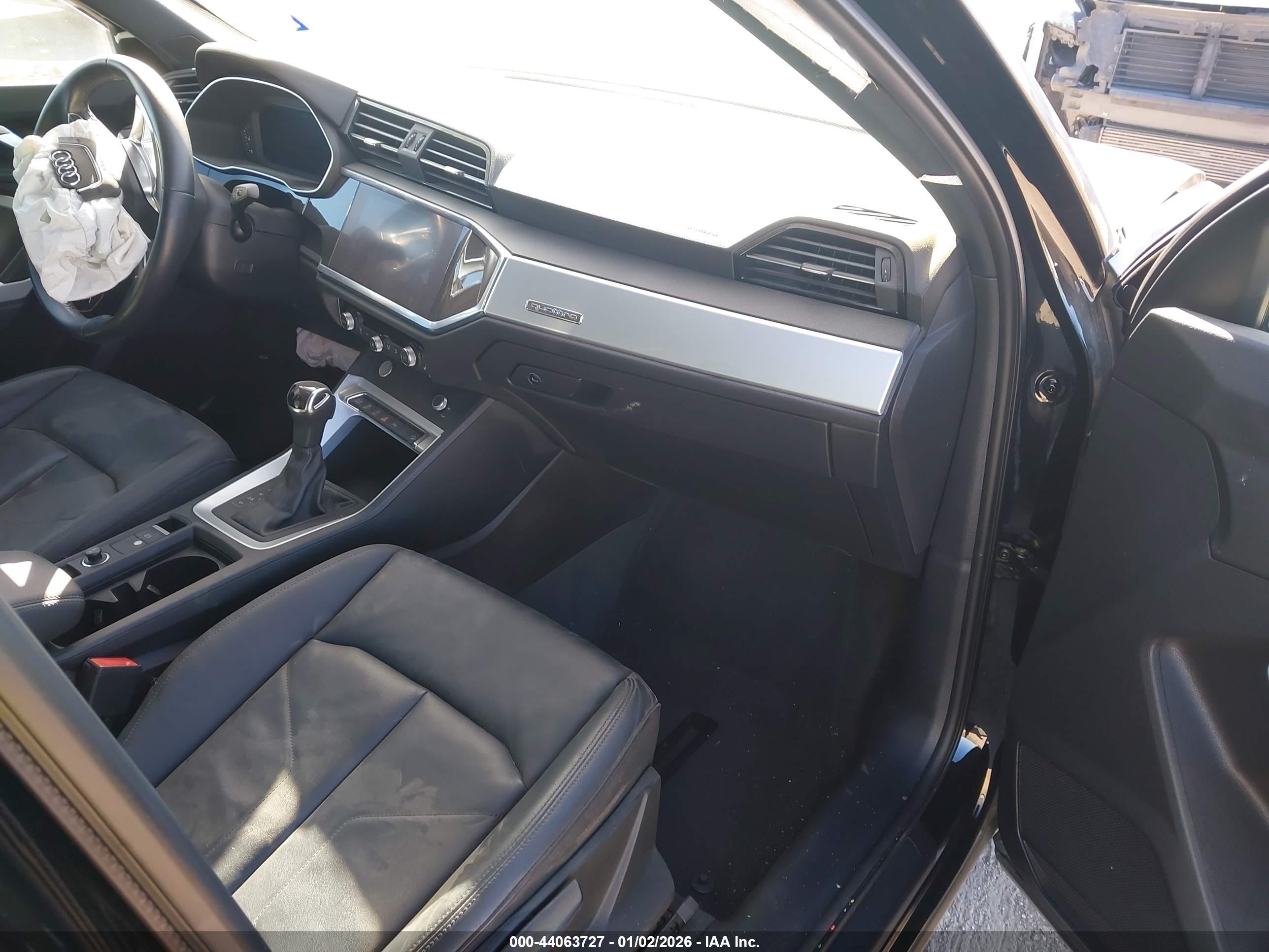 AUDI Q3 image 5