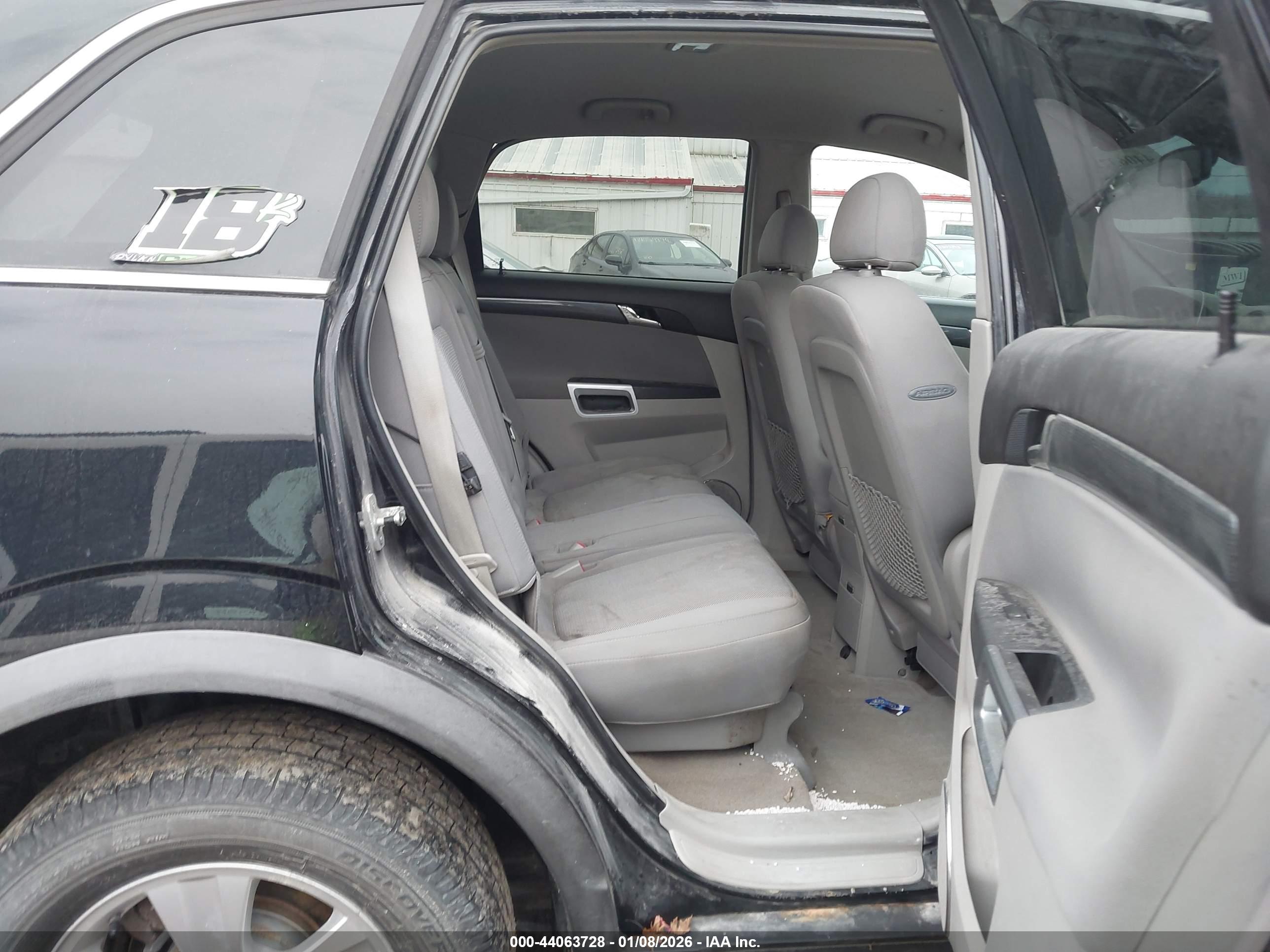 SATURN VUE image 8
