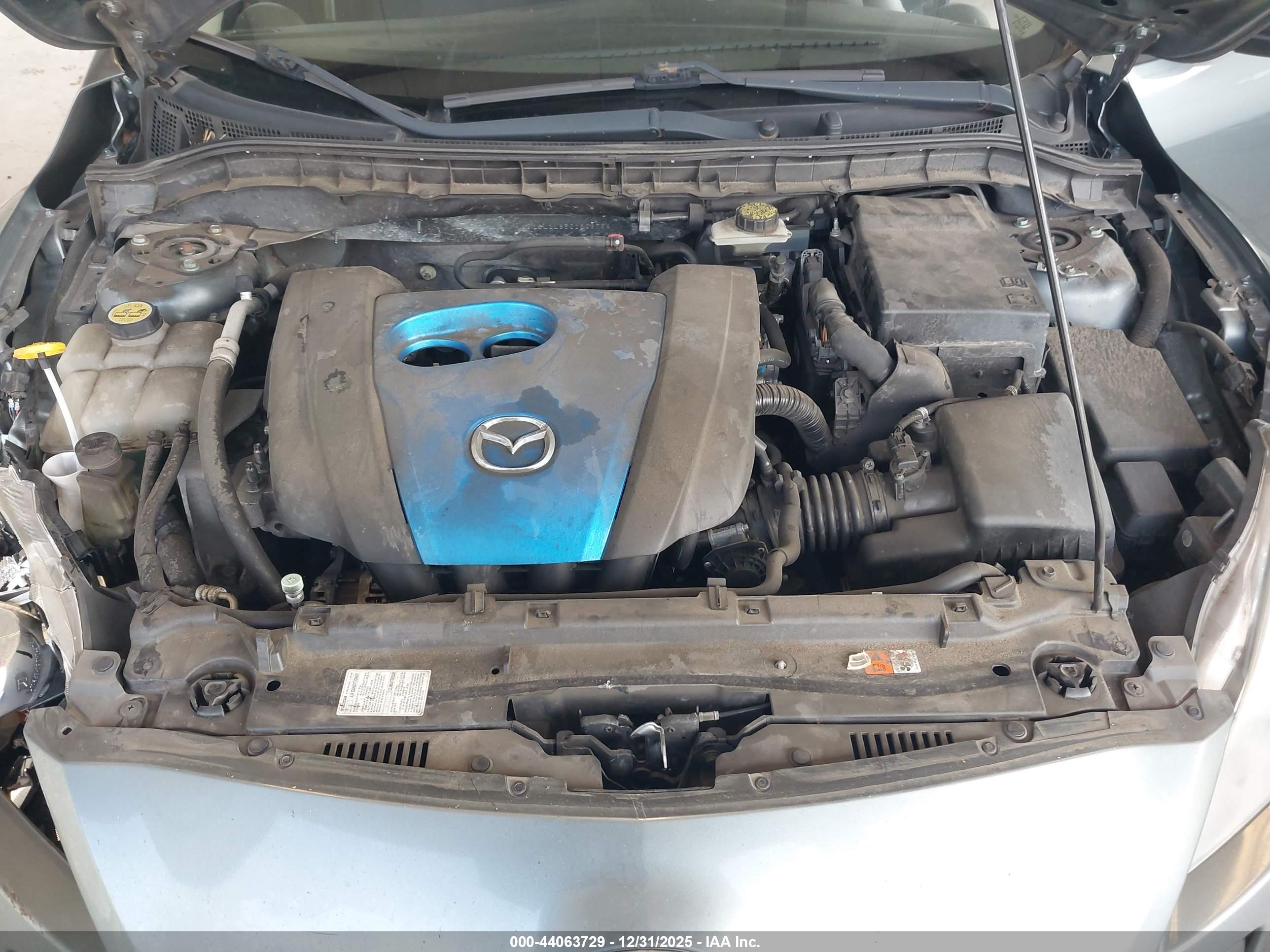 MAZDA MAZDA3 image 10