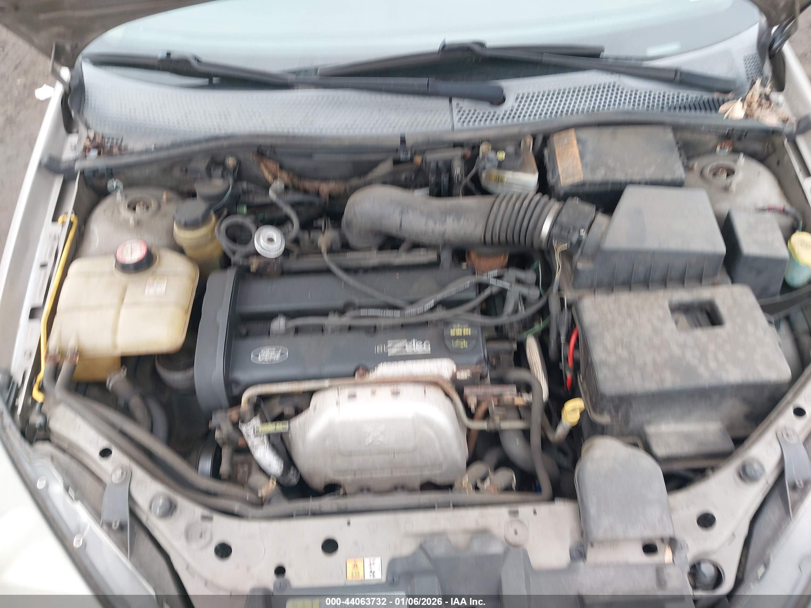 FORD FOCUS image 10