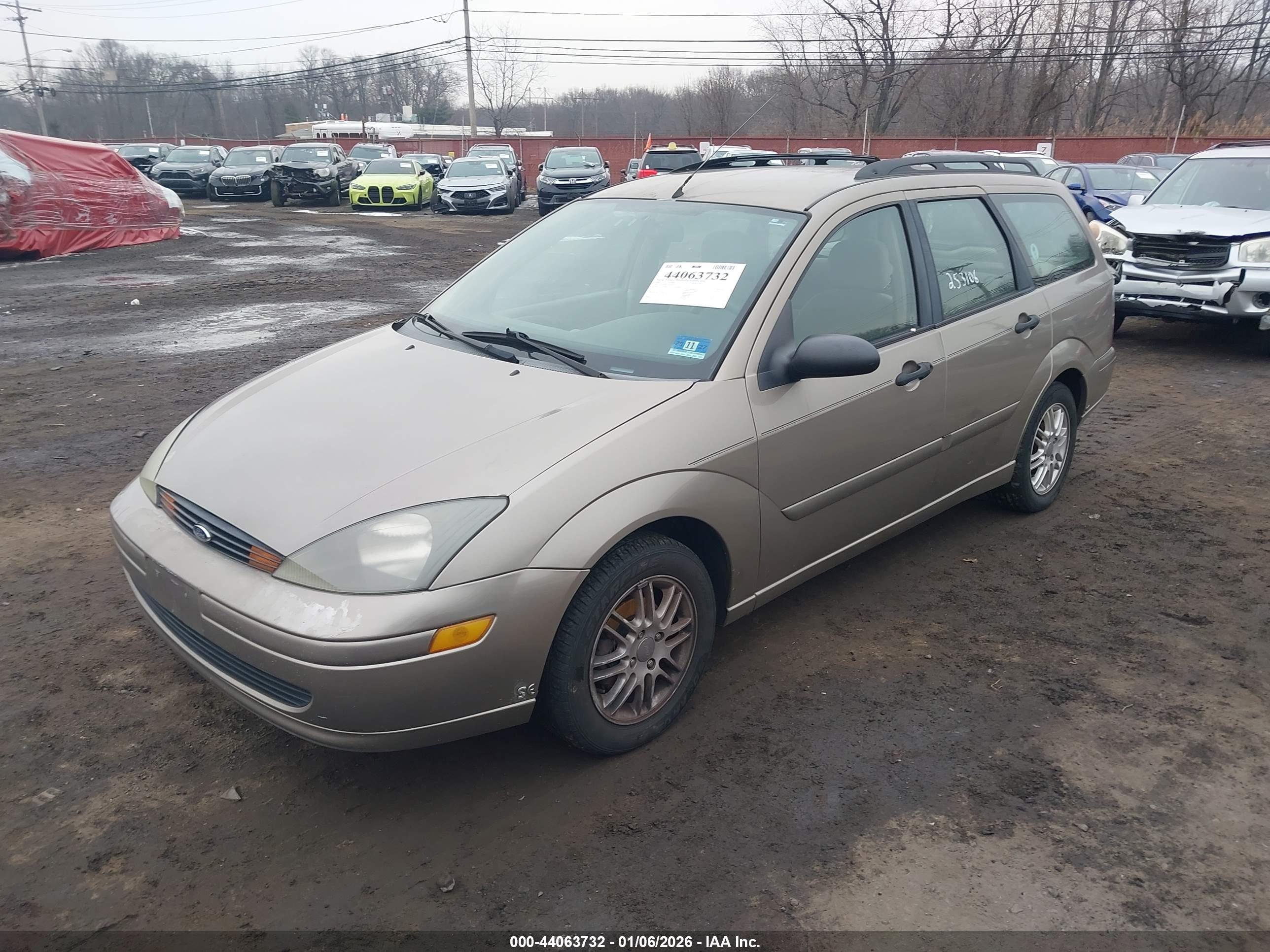 FORD FOCUS image 6