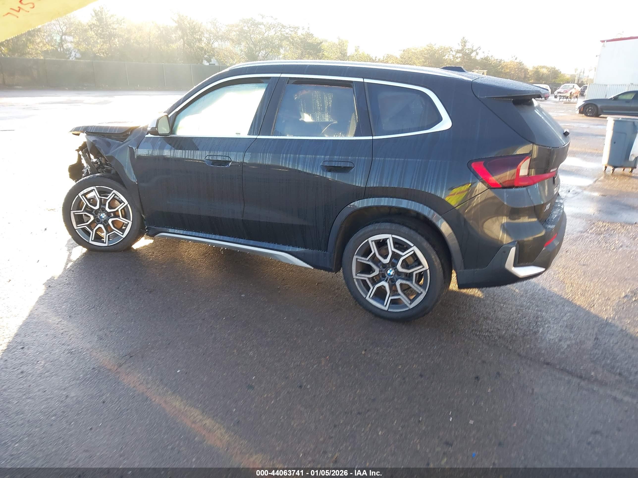 BMW X1 image 3