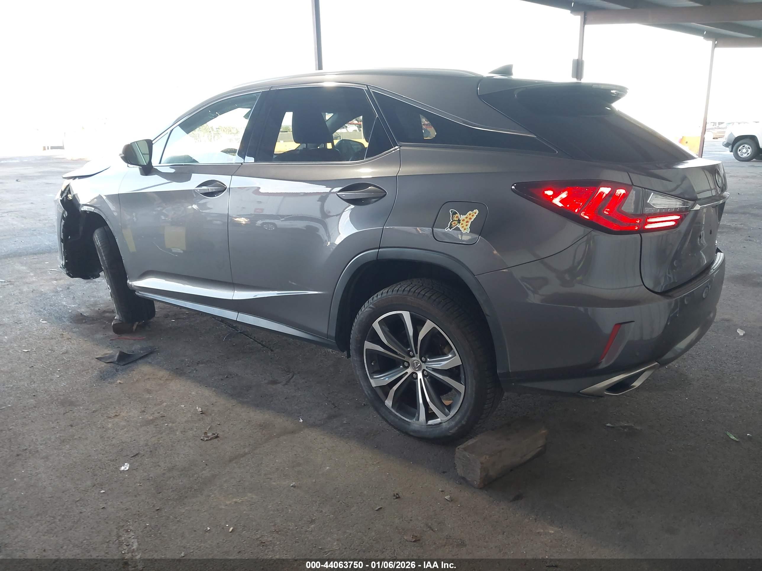 LEXUS RX image 3