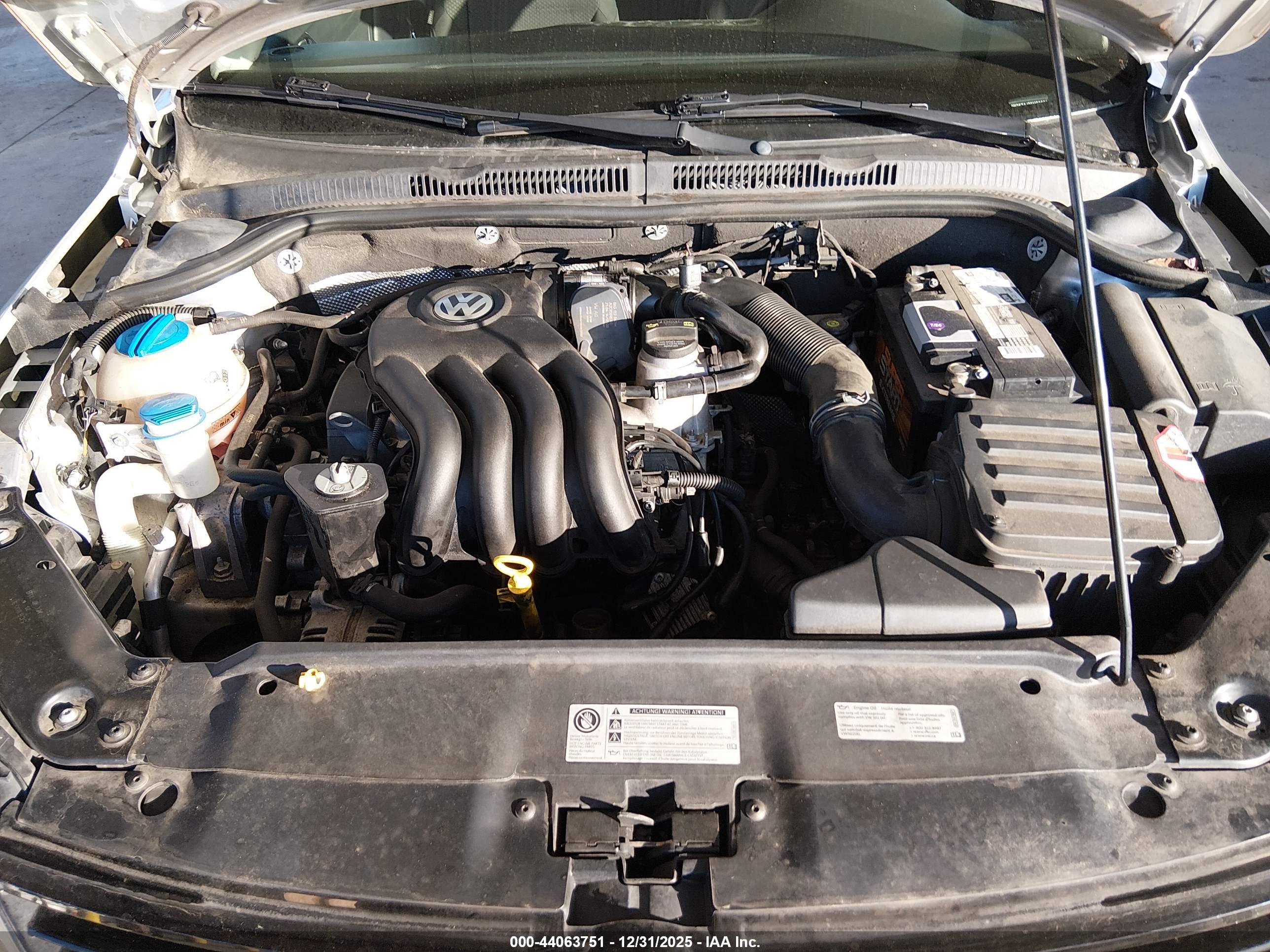 VOLKSWAGEN JETTA image 10
