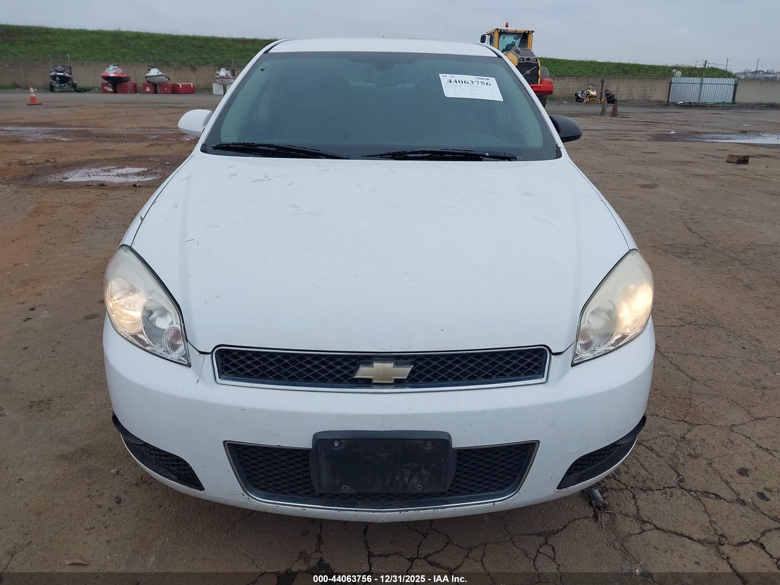 CHEVROLET IMPALA image 6