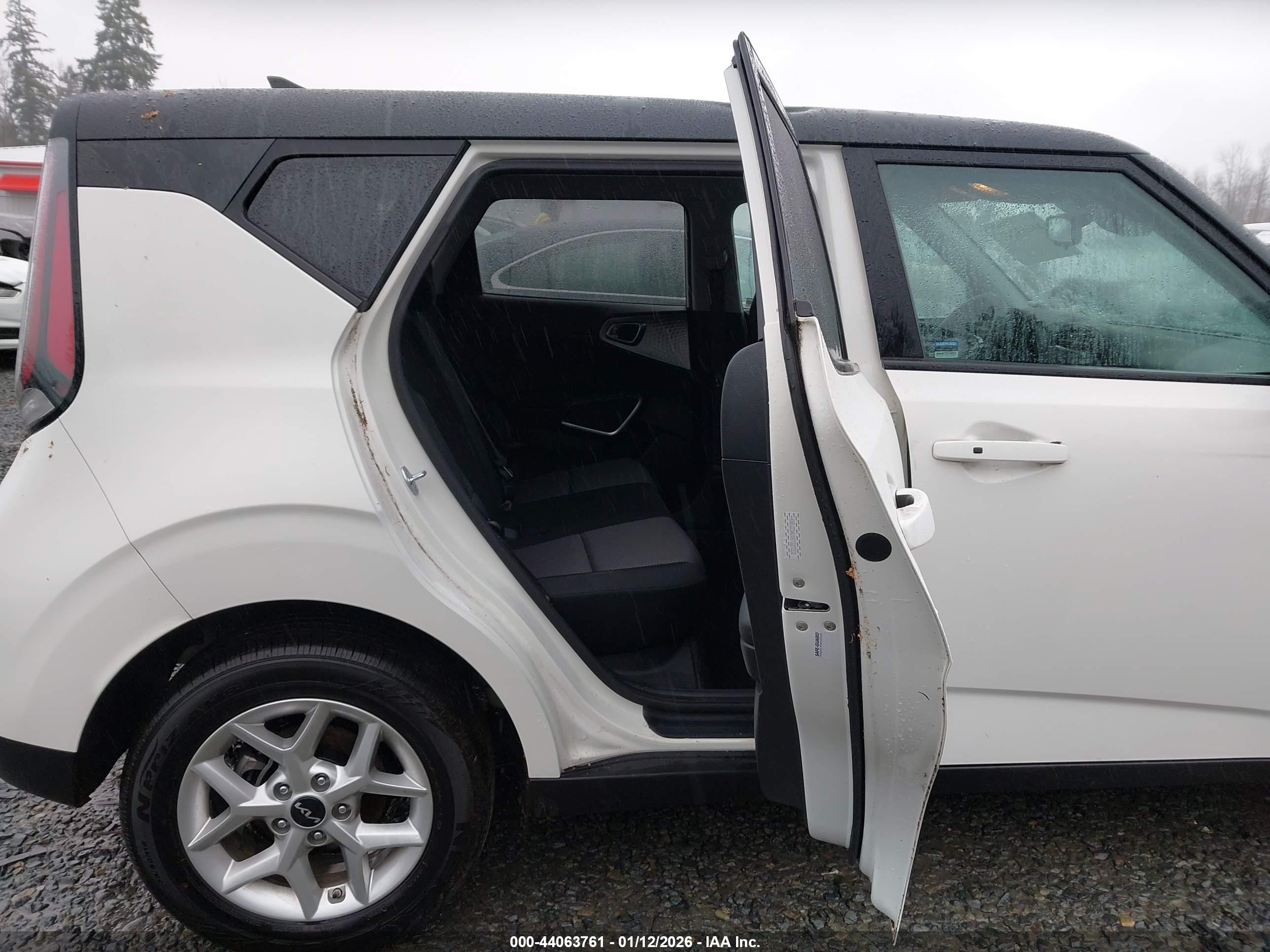KIA SOUL image 8