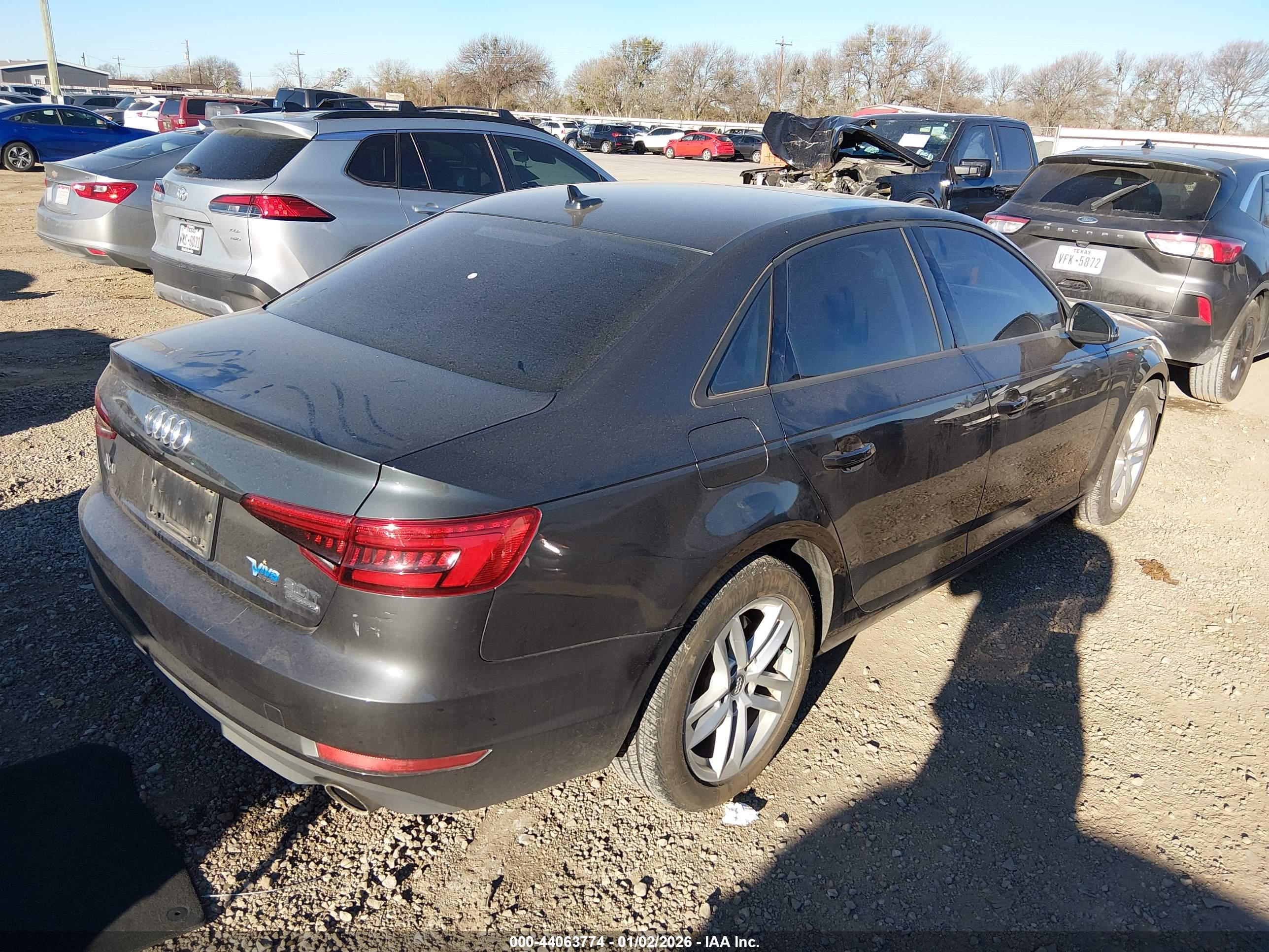 AUDI A4 image 4