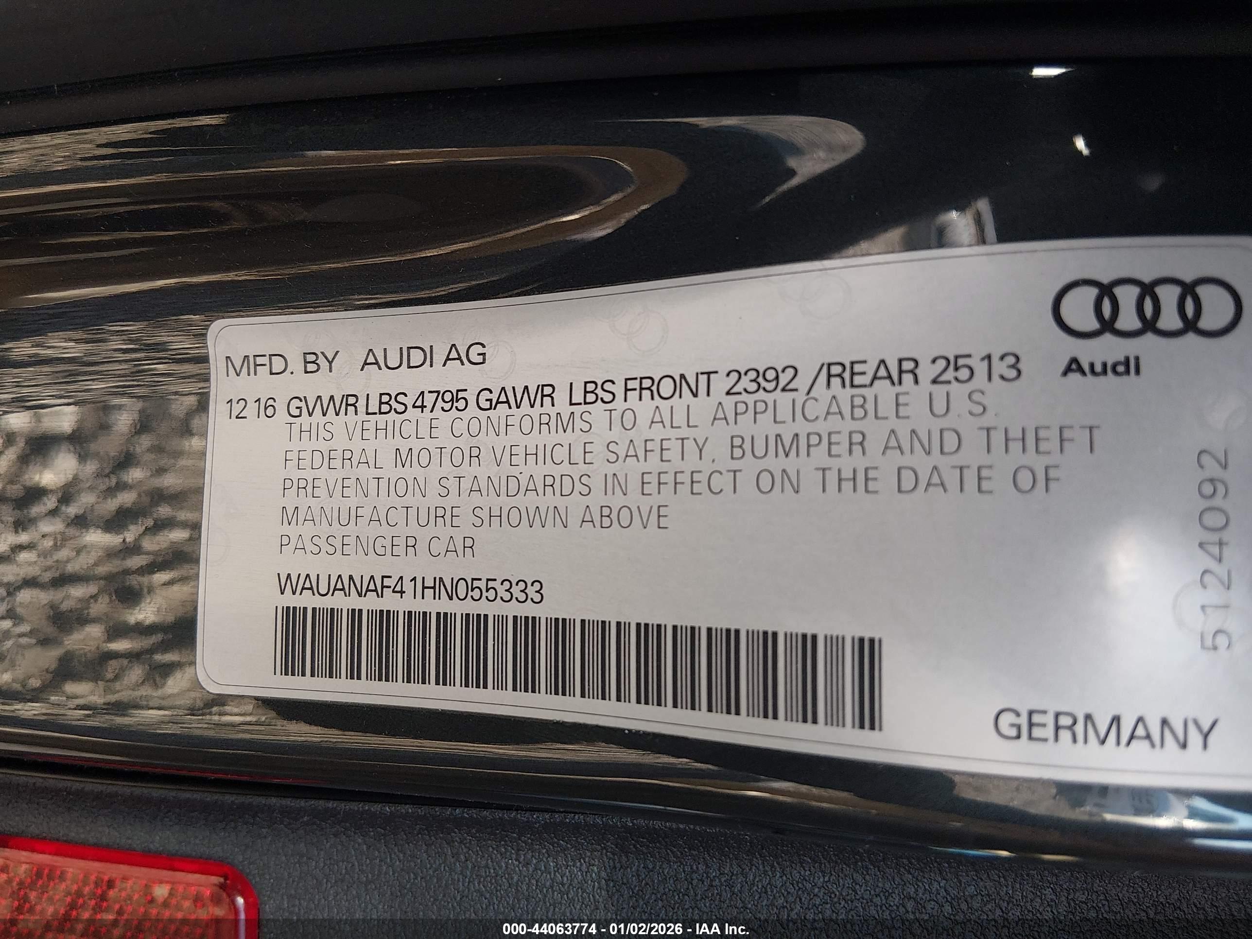 AUDI A4 image 9