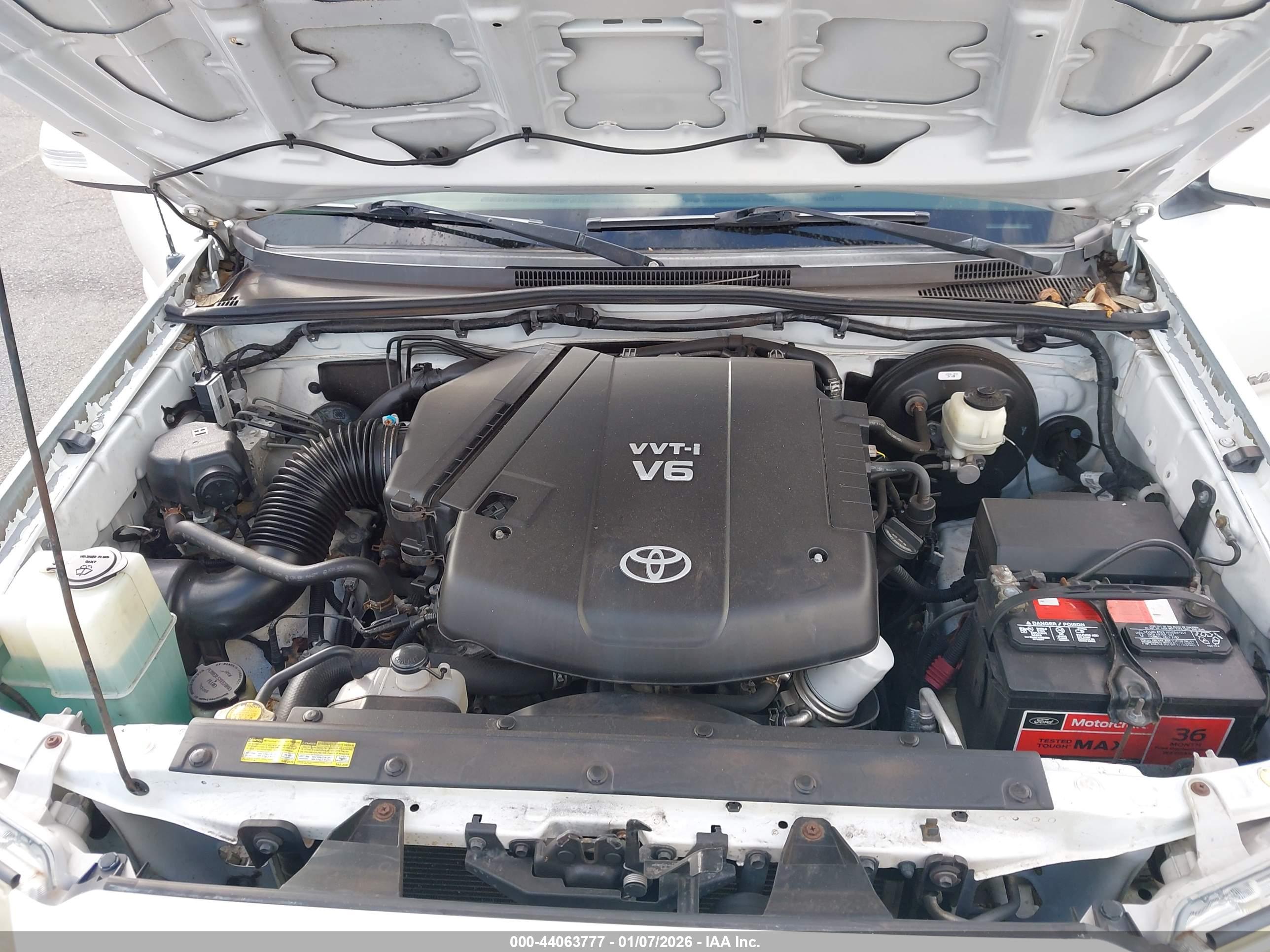 TOYOTA TACOMA image 10