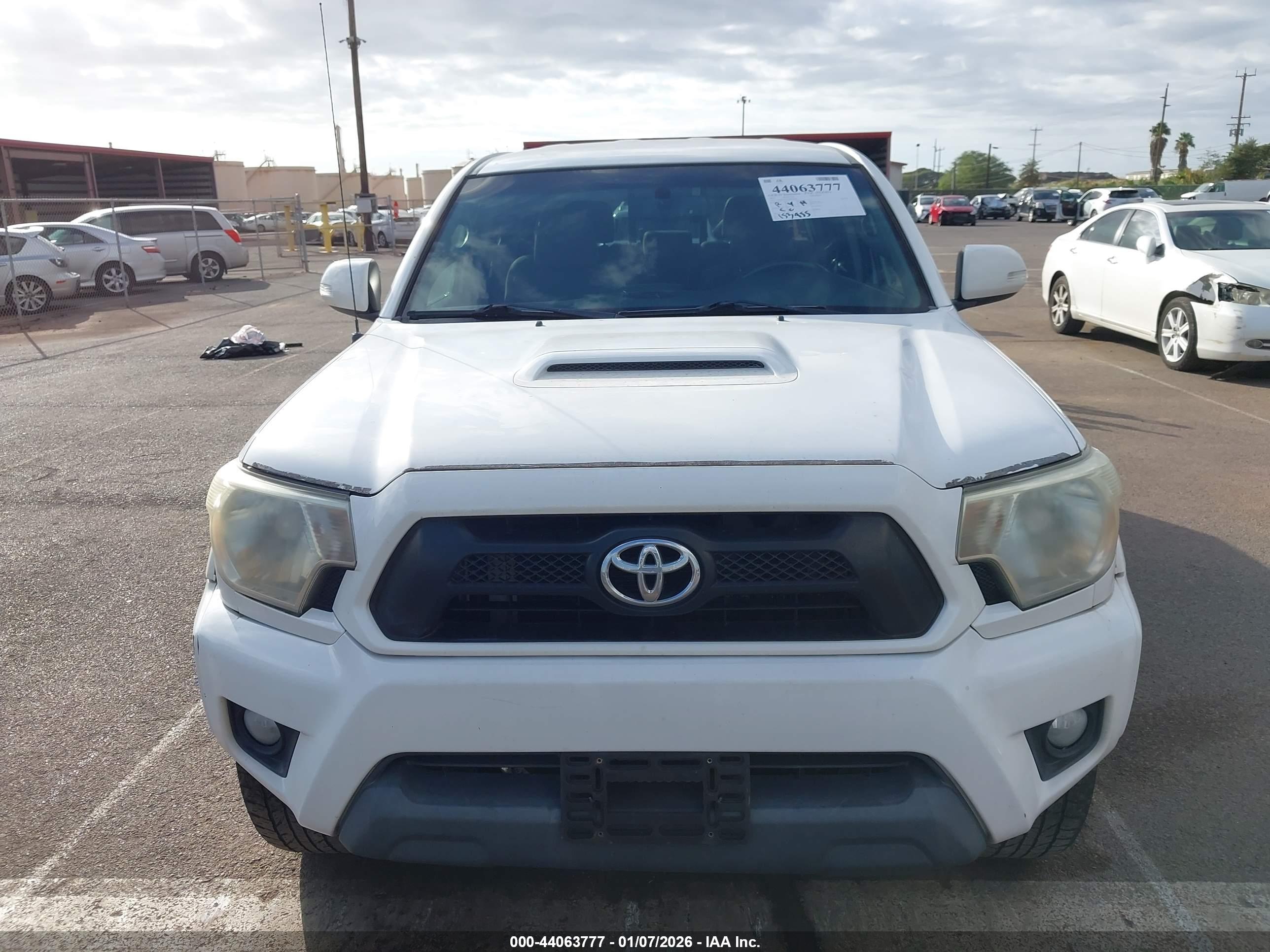 TOYOTA TACOMA image 6