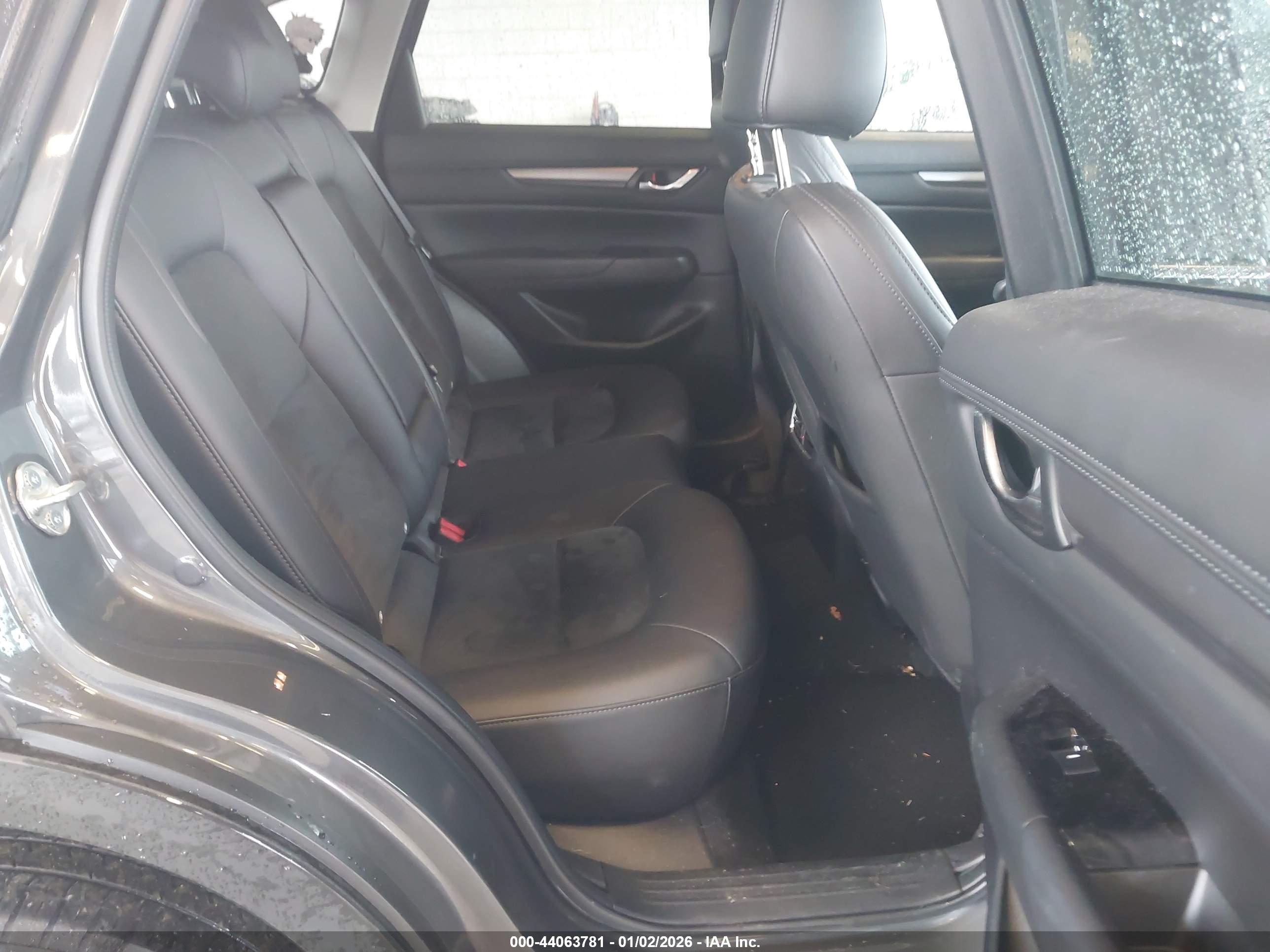 MAZDA CX-5 image 8