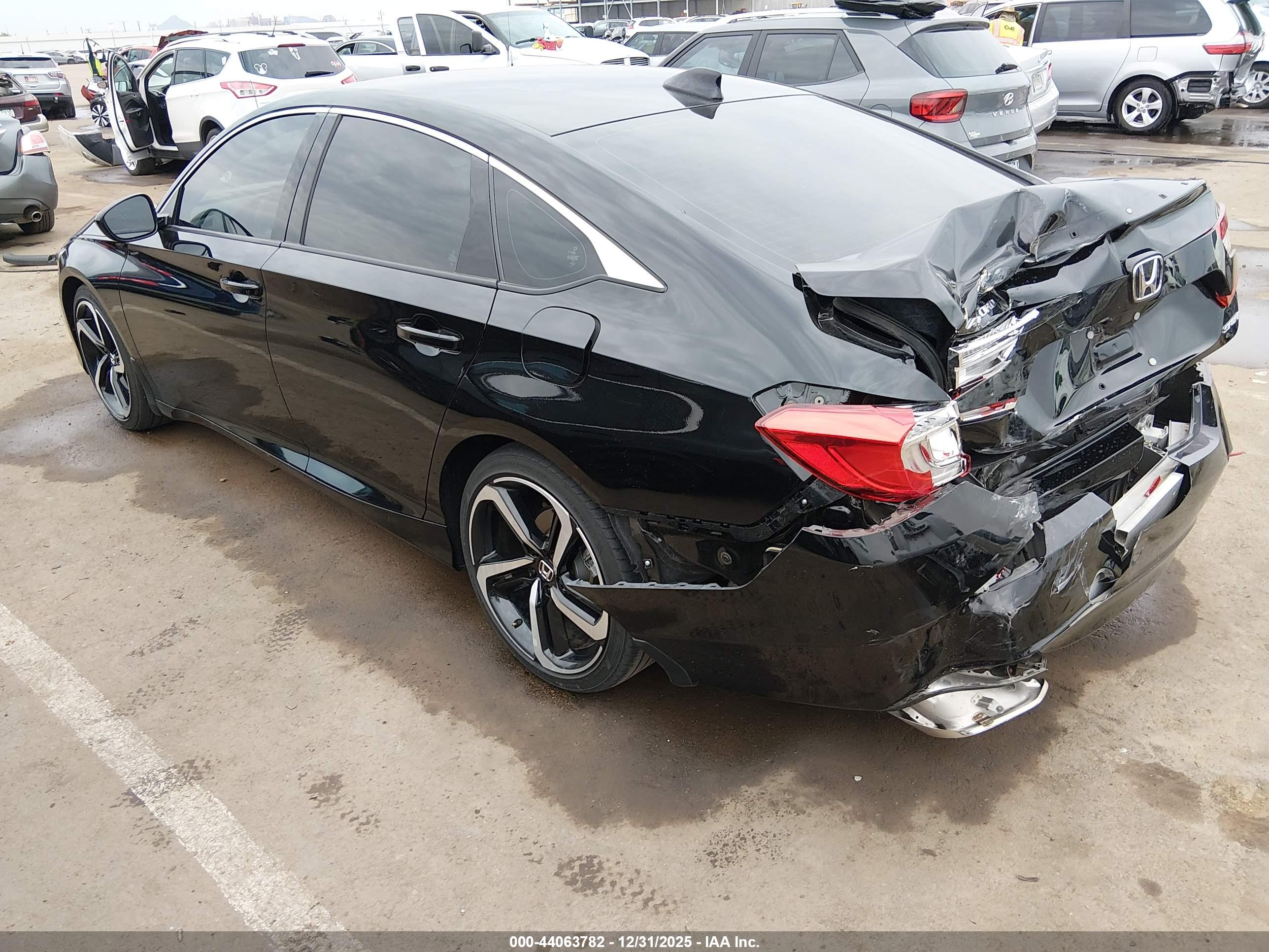 HONDA ACCORD image 3
