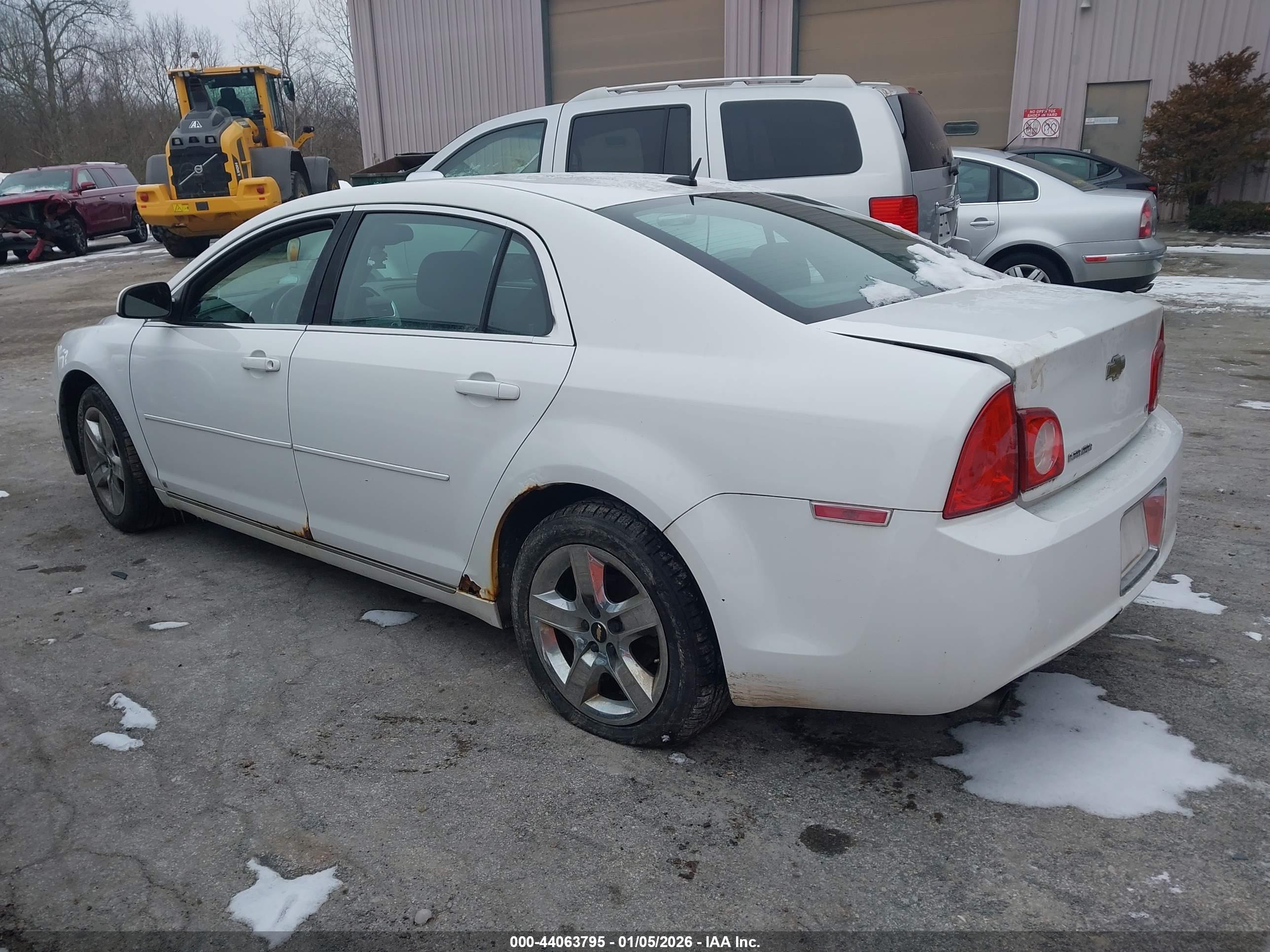 CHEVROLET MALIBU image 3