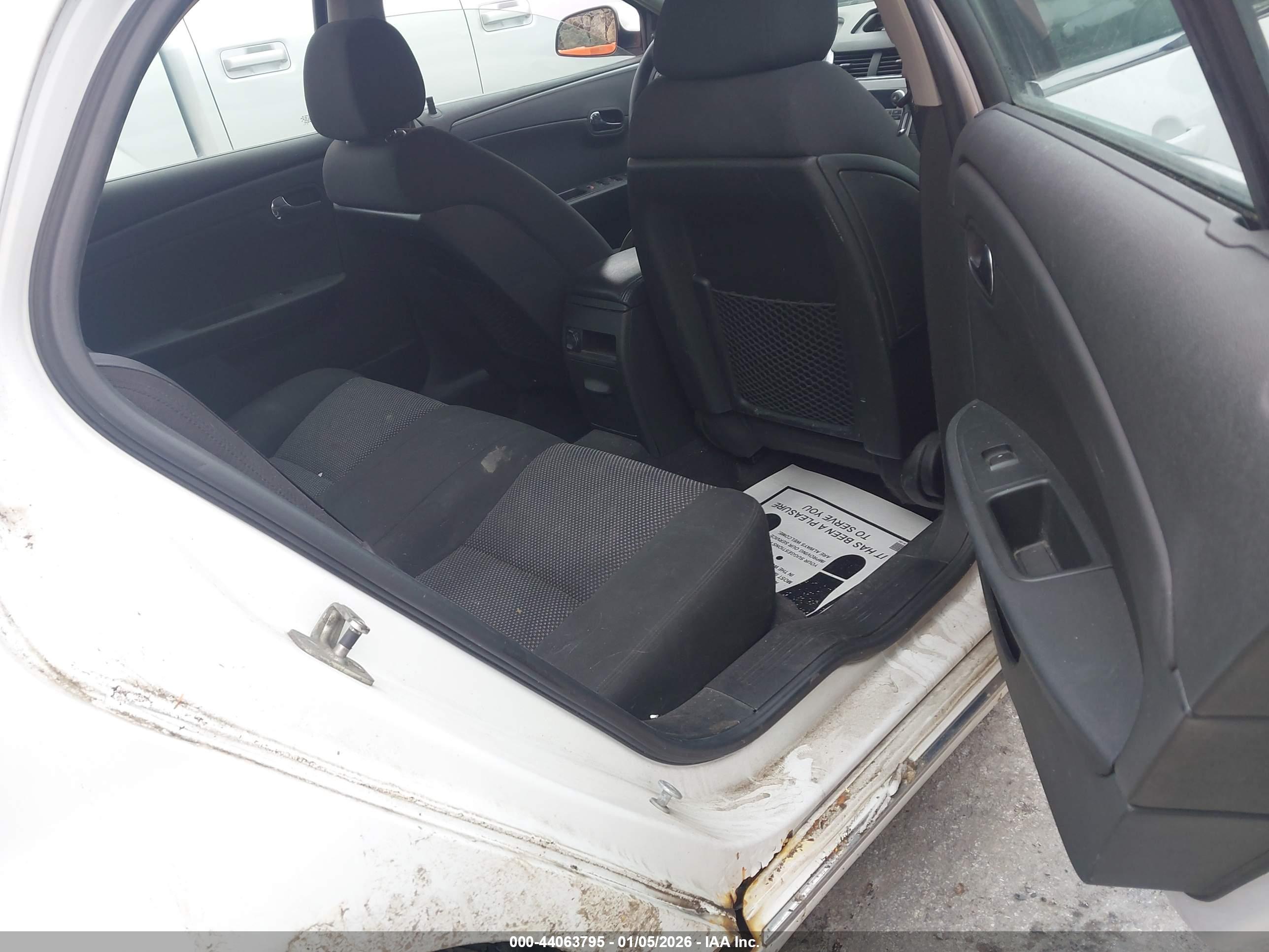 CHEVROLET MALIBU image 8