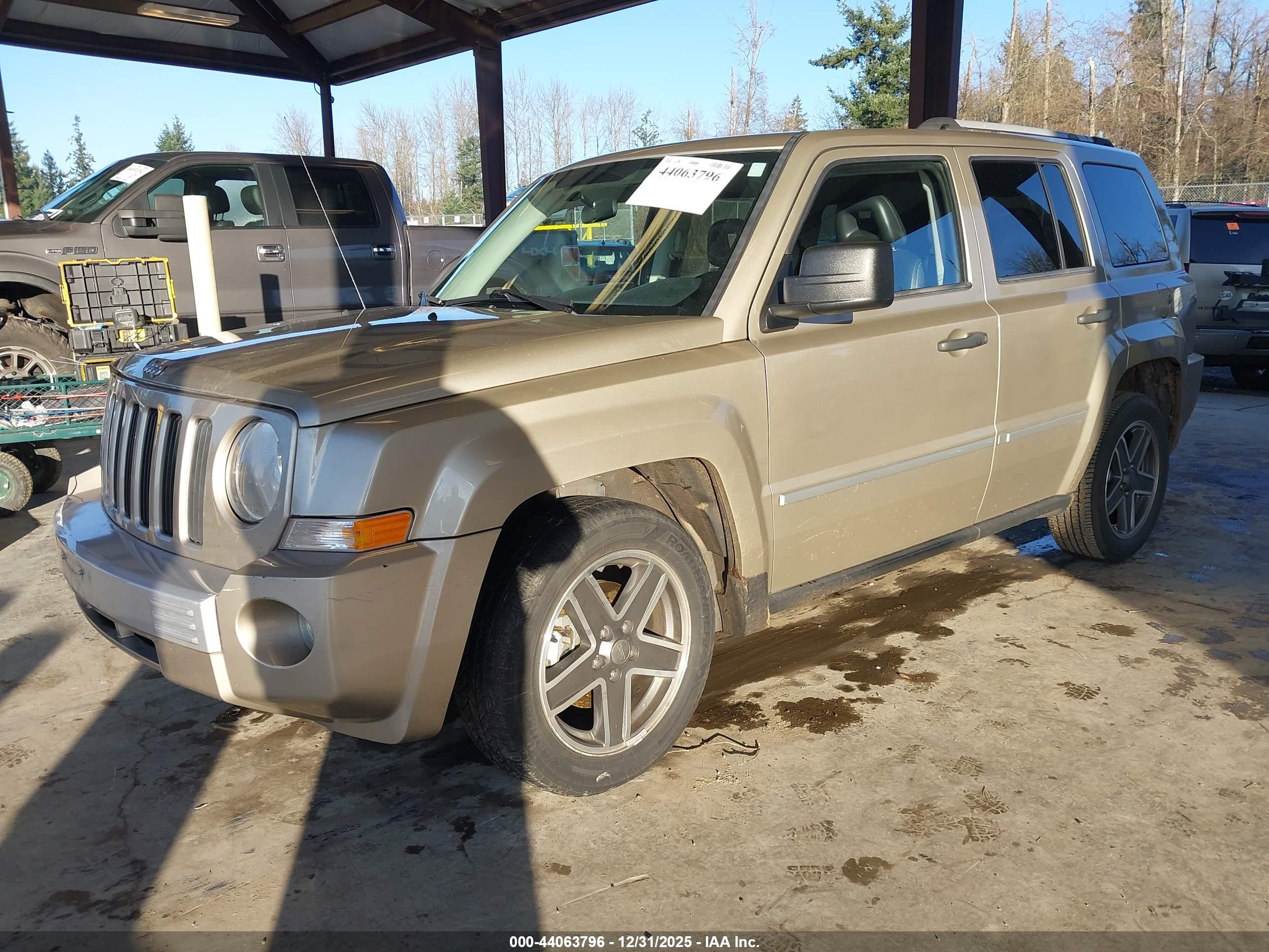 JEEP PATRIOT image 2