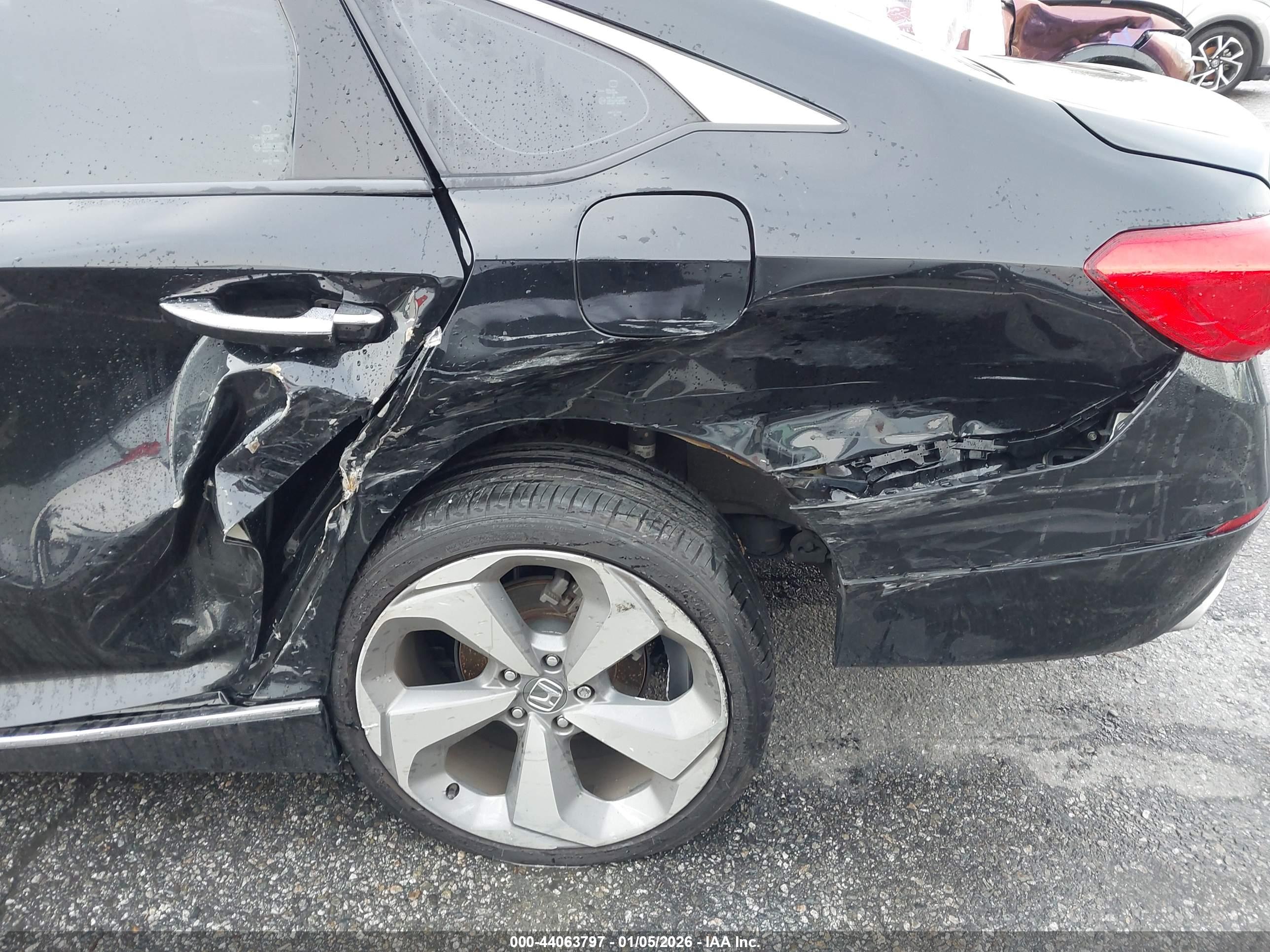 HONDA ACCORD image 6