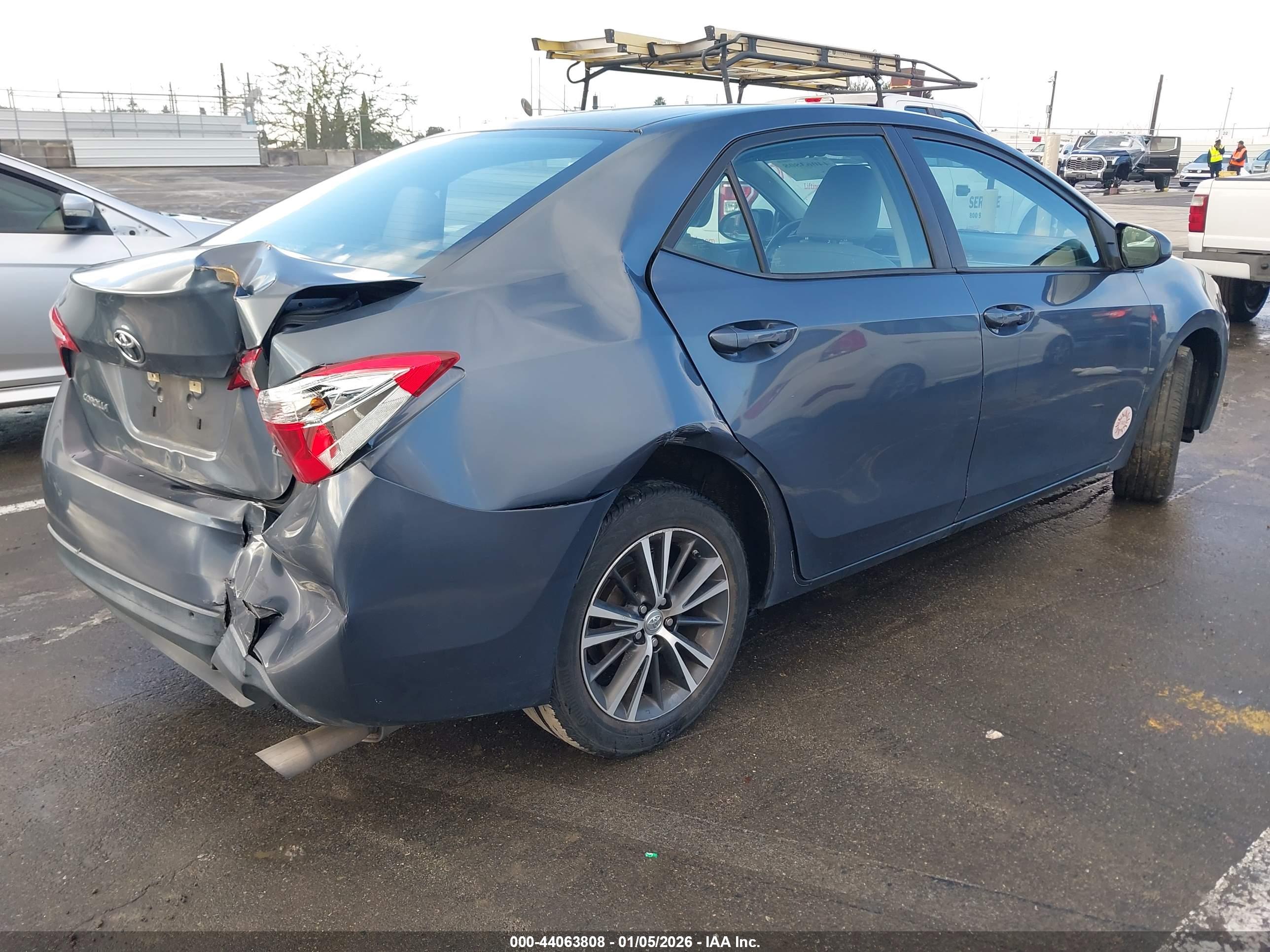 TOYOTA COROLLA image 4