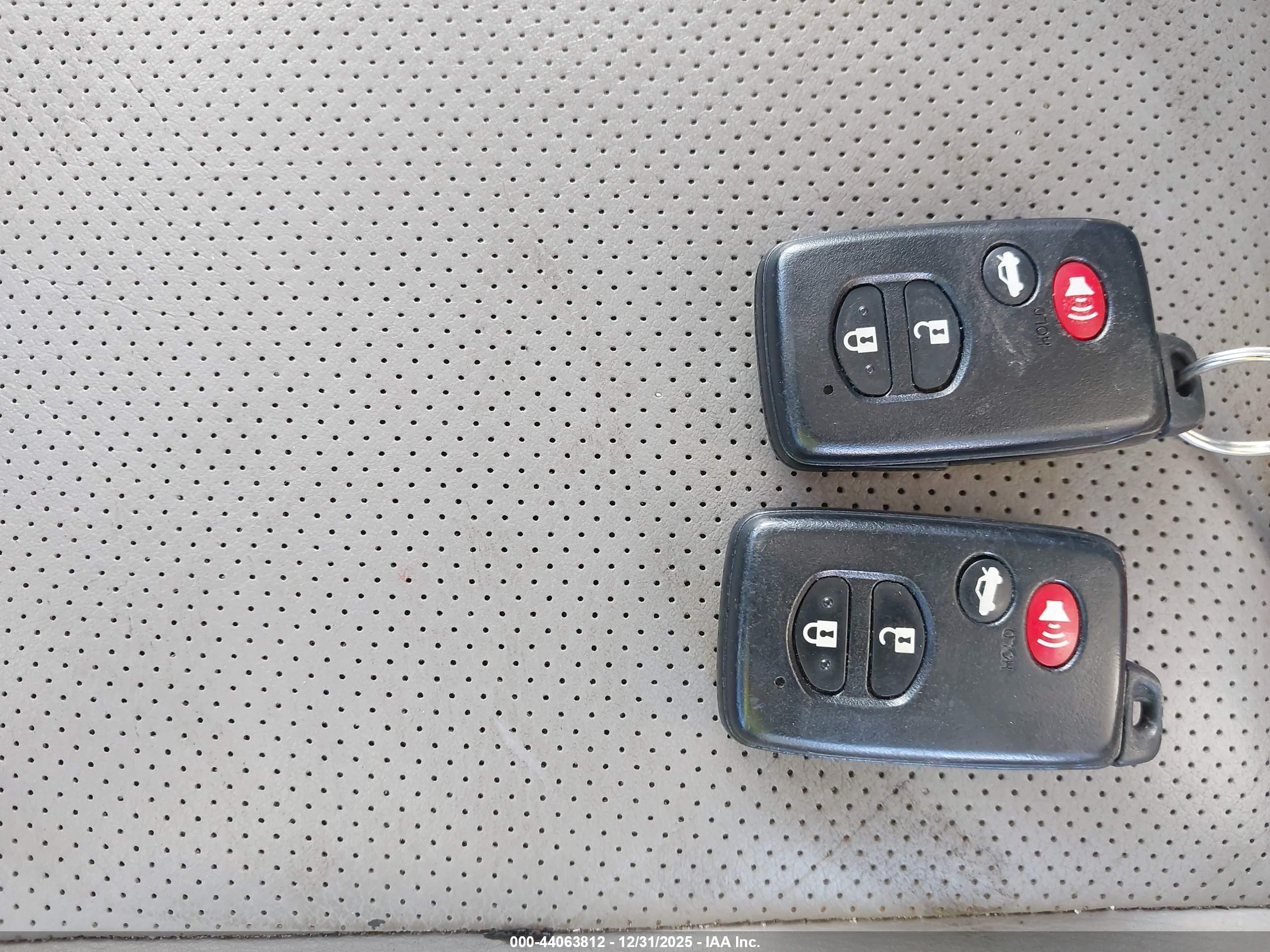 SUBARU FORESTER image 11