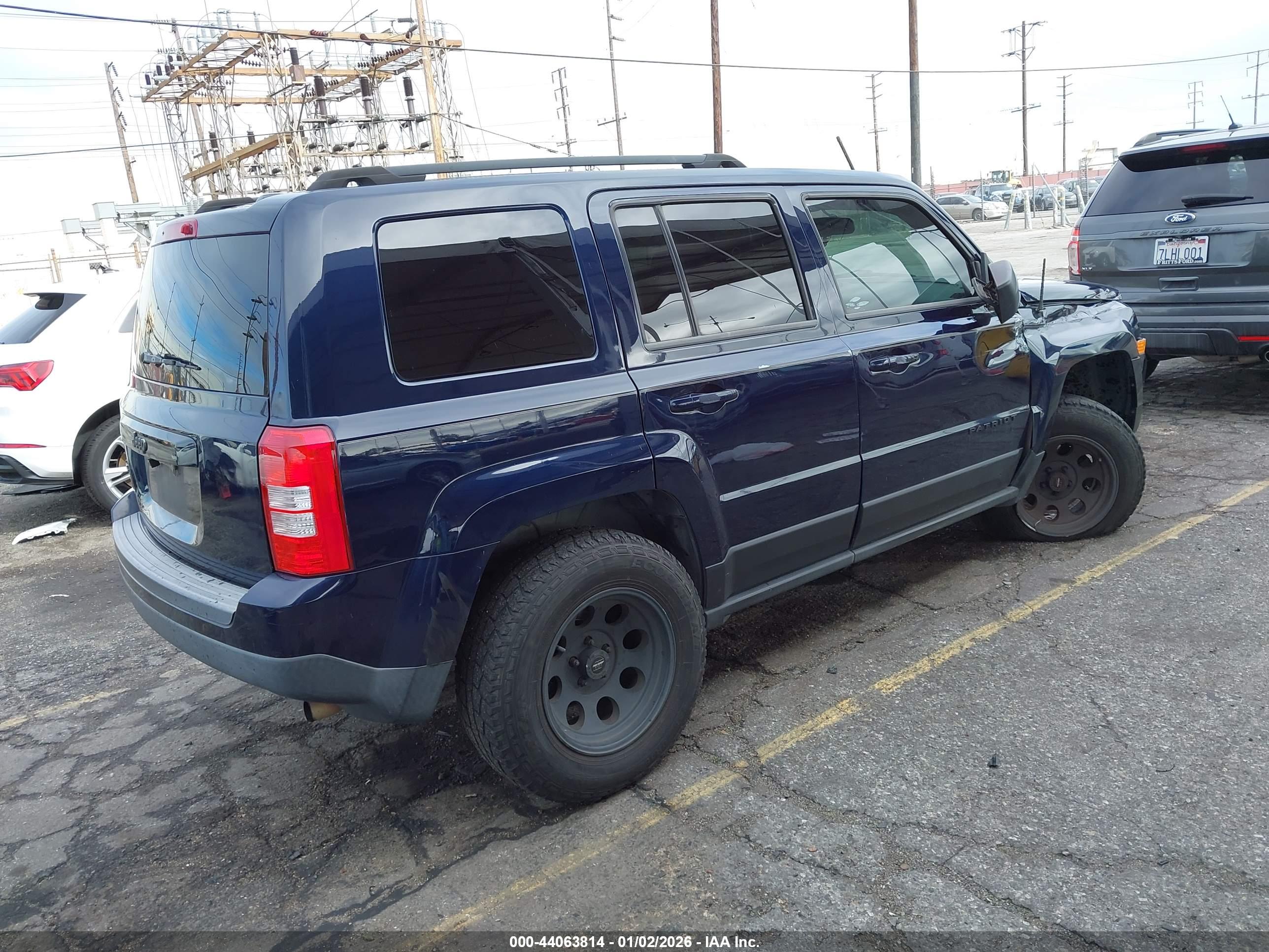 JEEP PATRIOT image 4