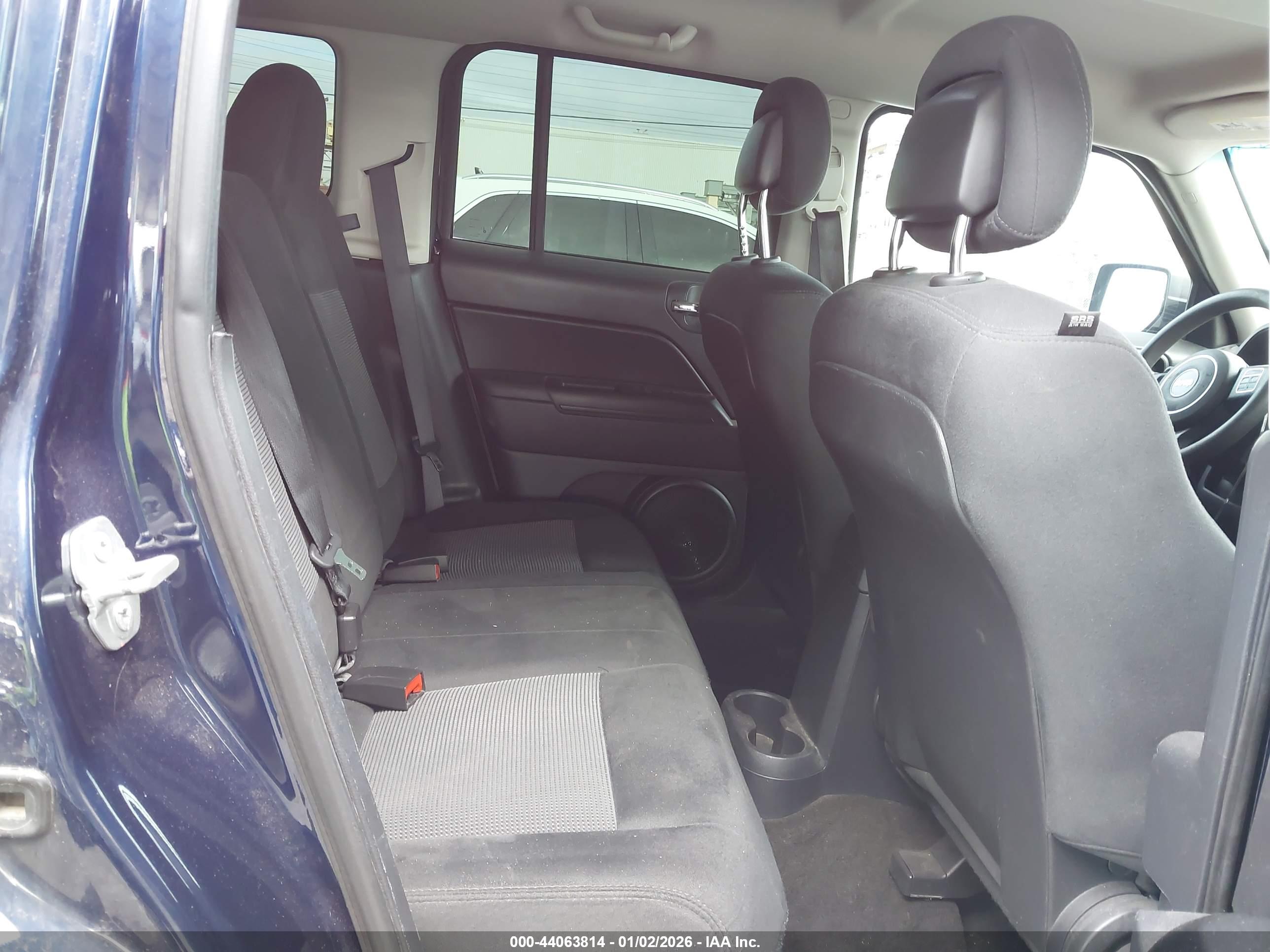 JEEP PATRIOT image 8