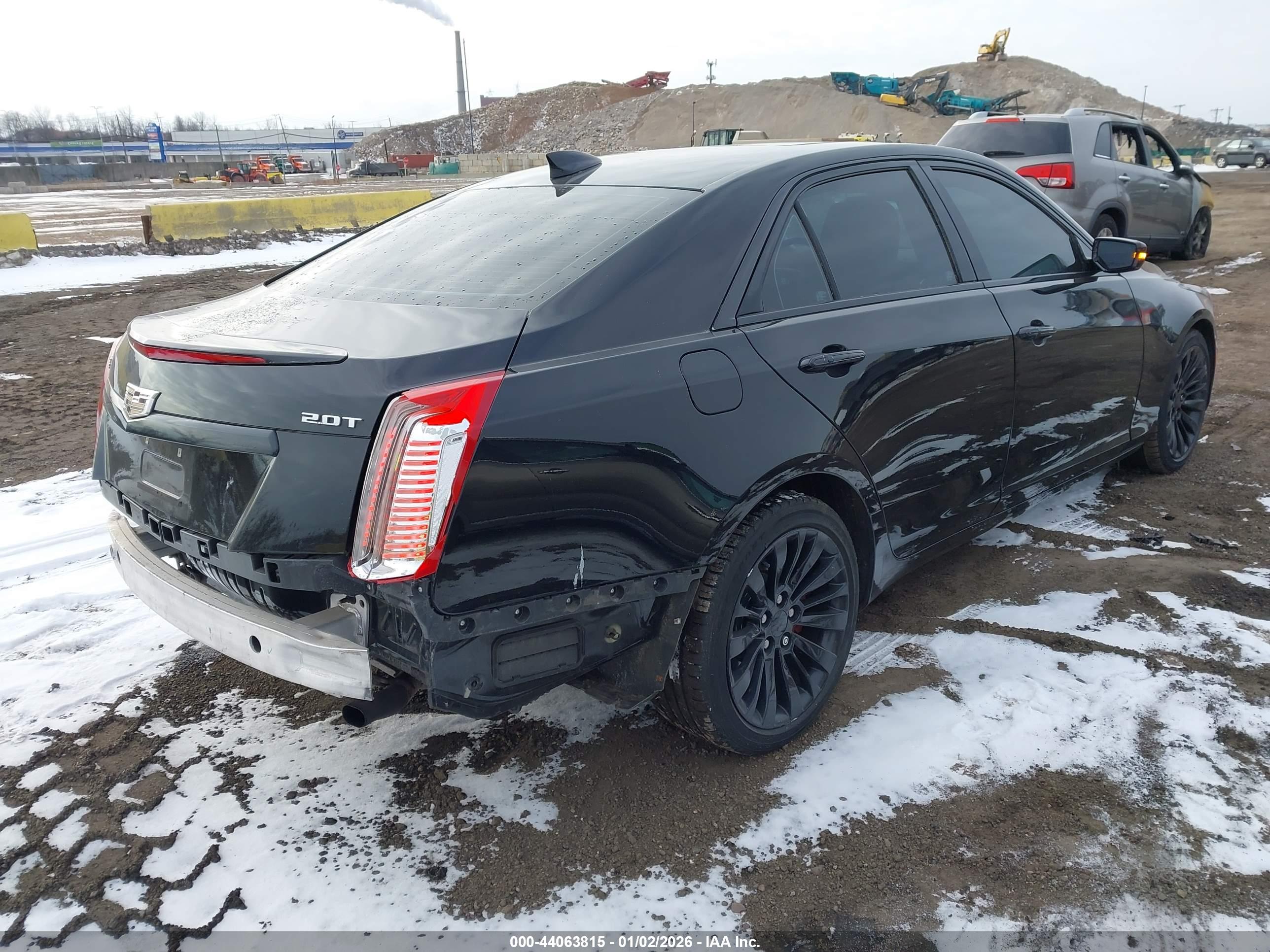 CADILLAC CTS image 4