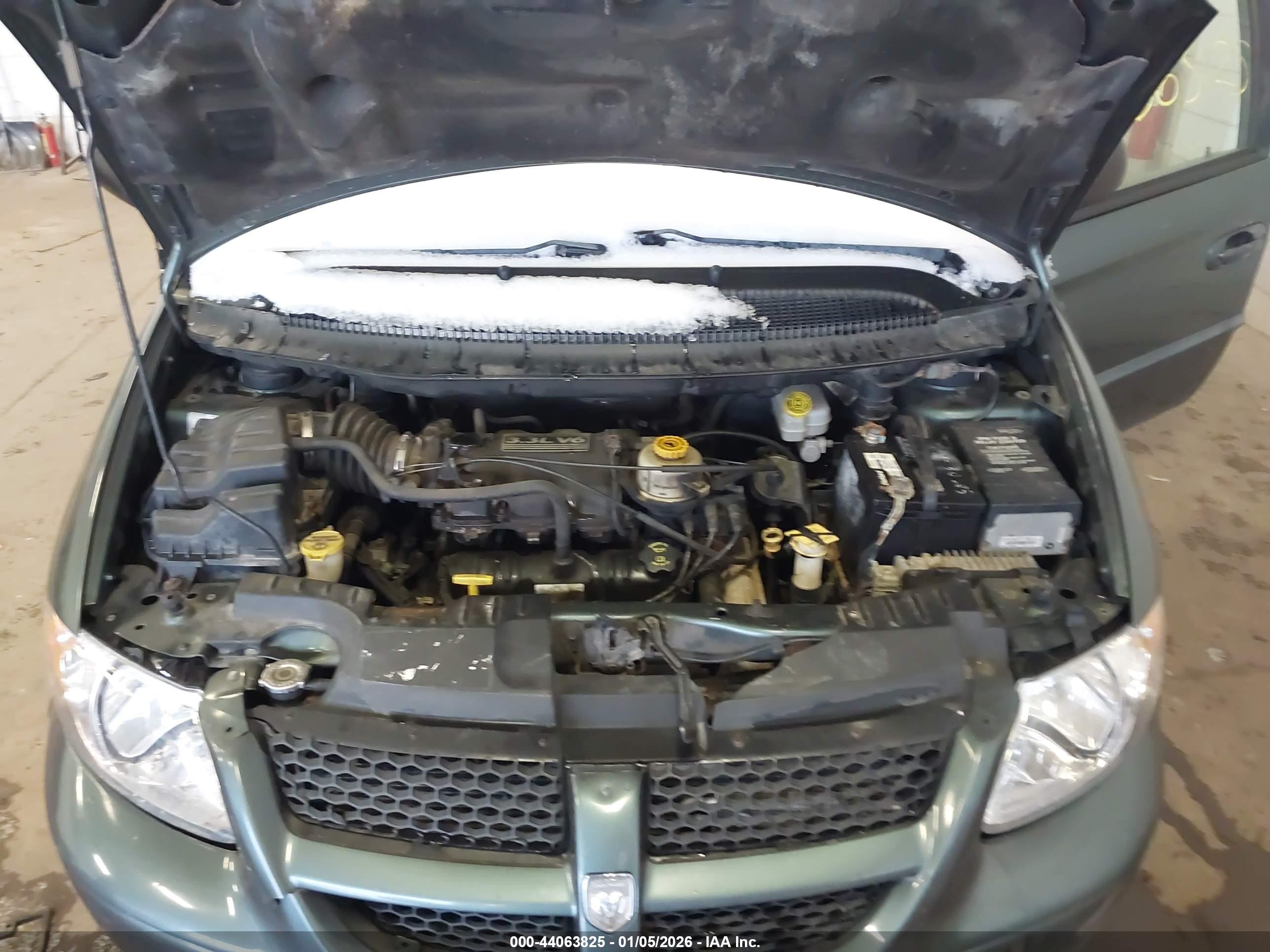 DODGE GRAND image 10