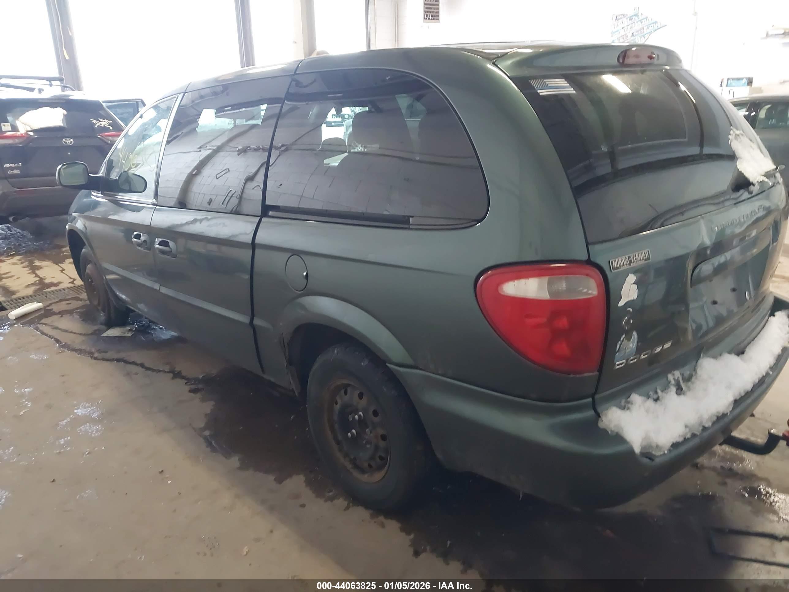 DODGE GRAND image 3