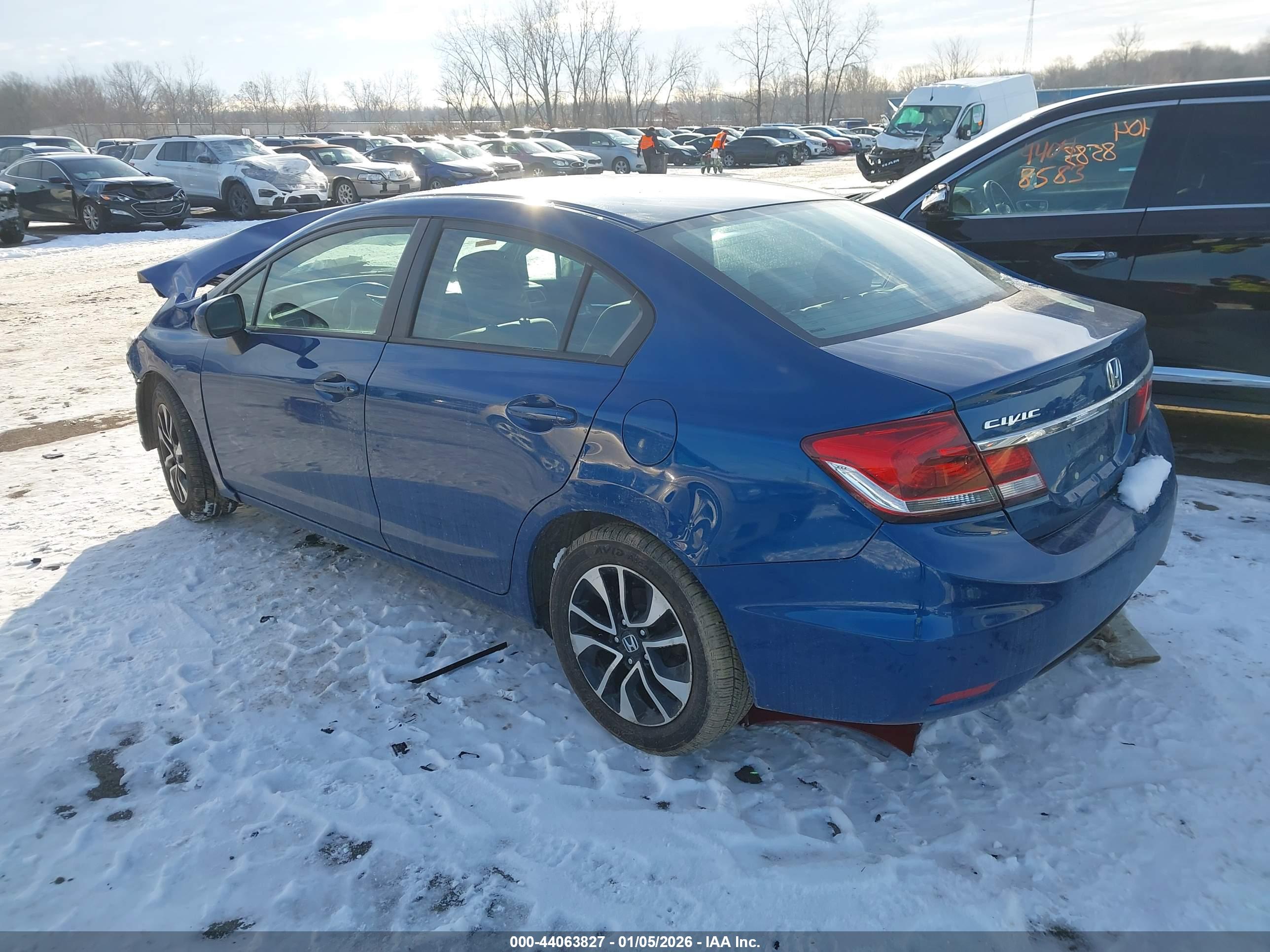 HONDA CIVIC image 3