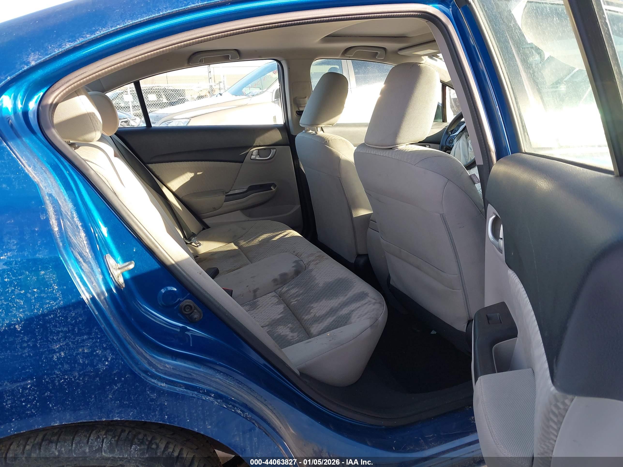 HONDA CIVIC image 8