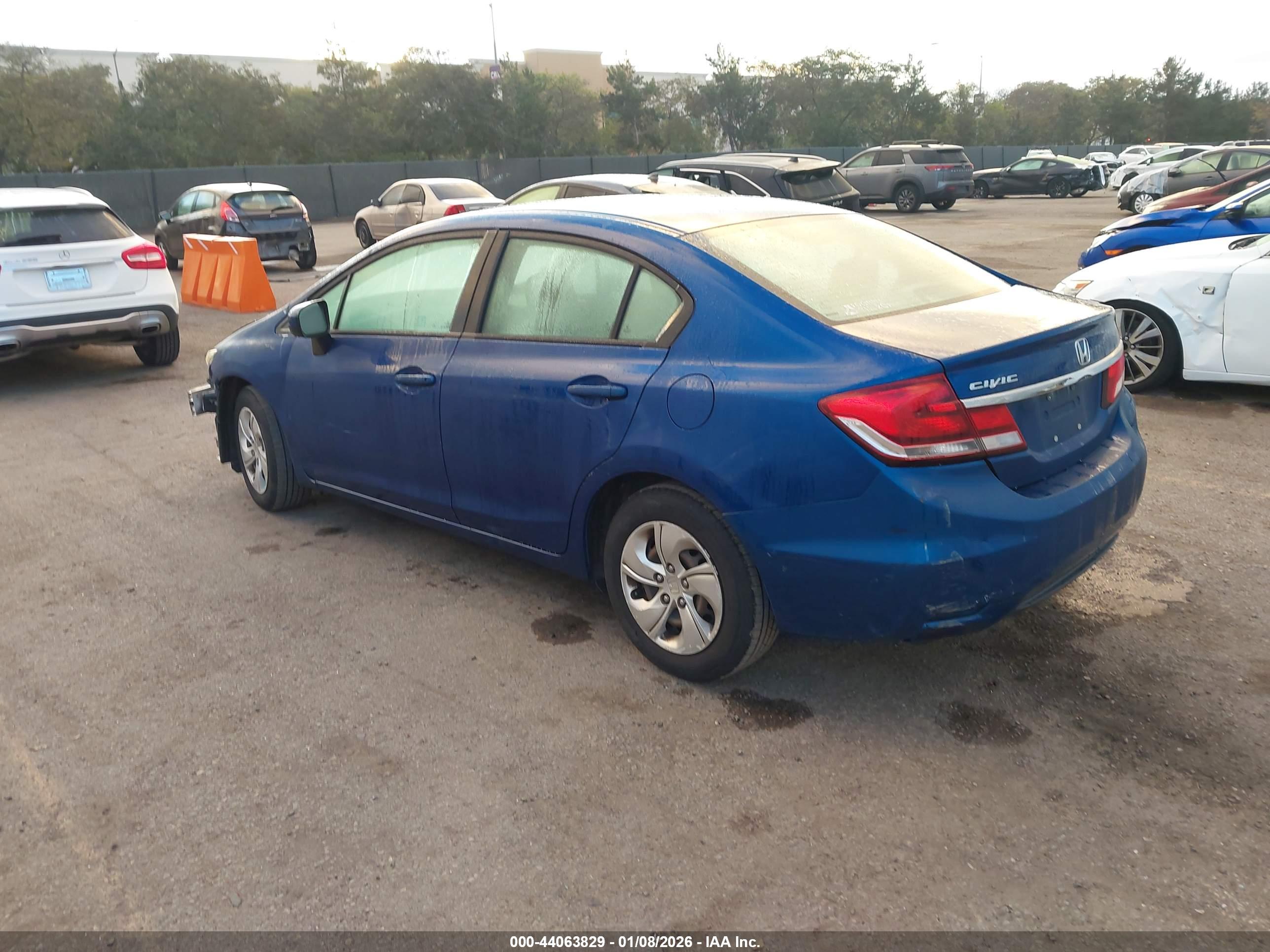 HONDA CIVIC image 3