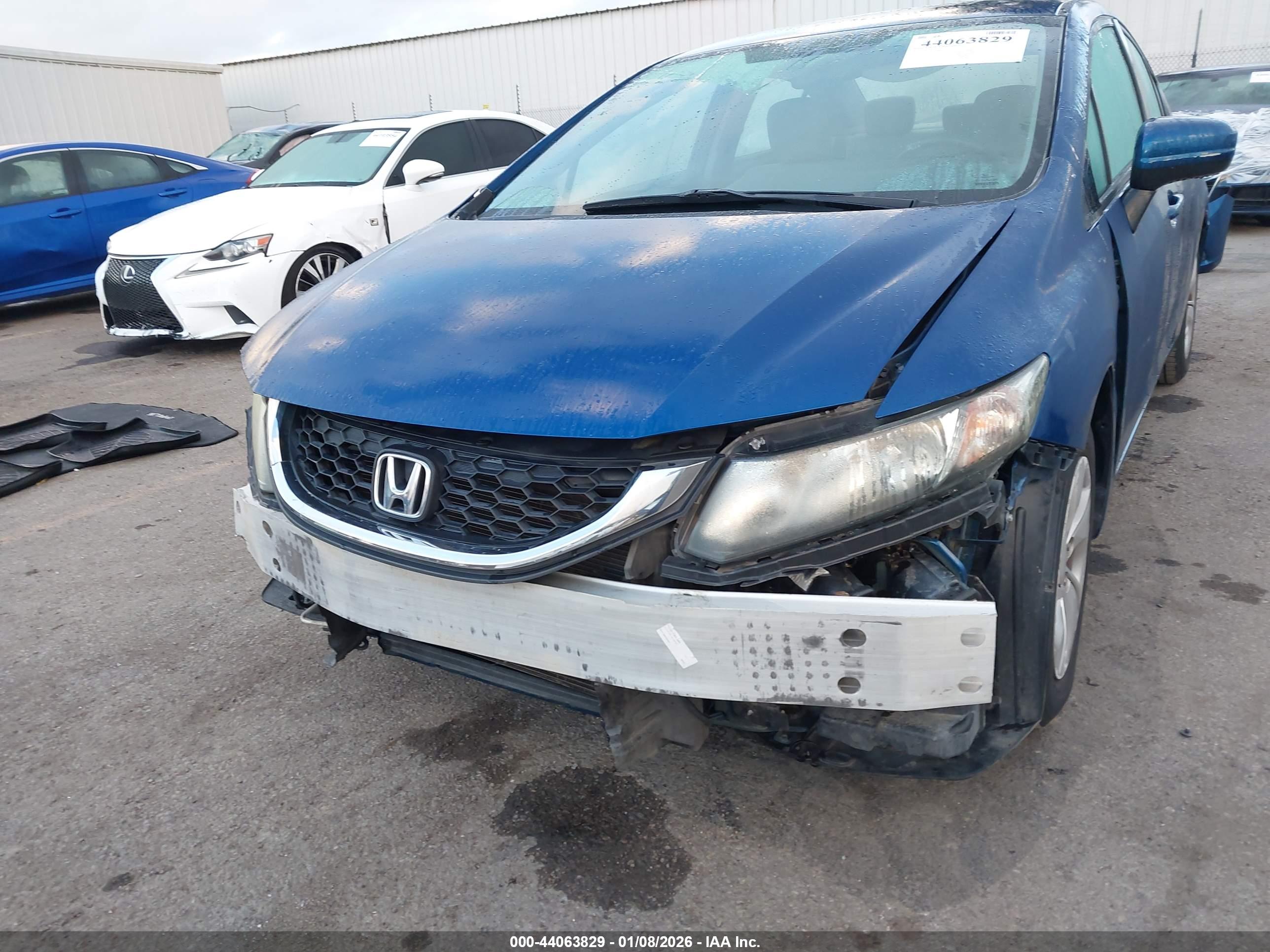 HONDA CIVIC image 6