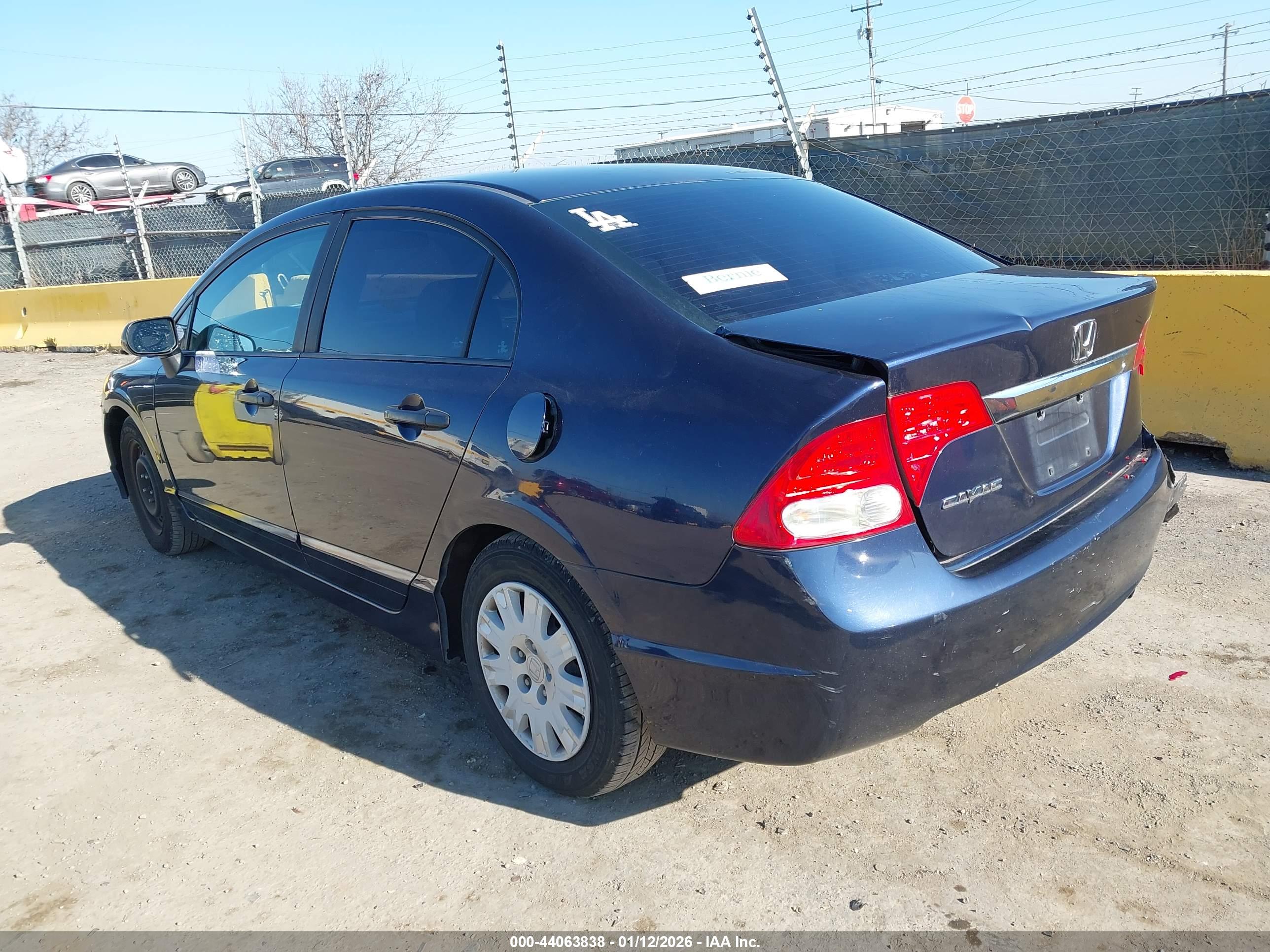 HONDA CIVIC image 3
