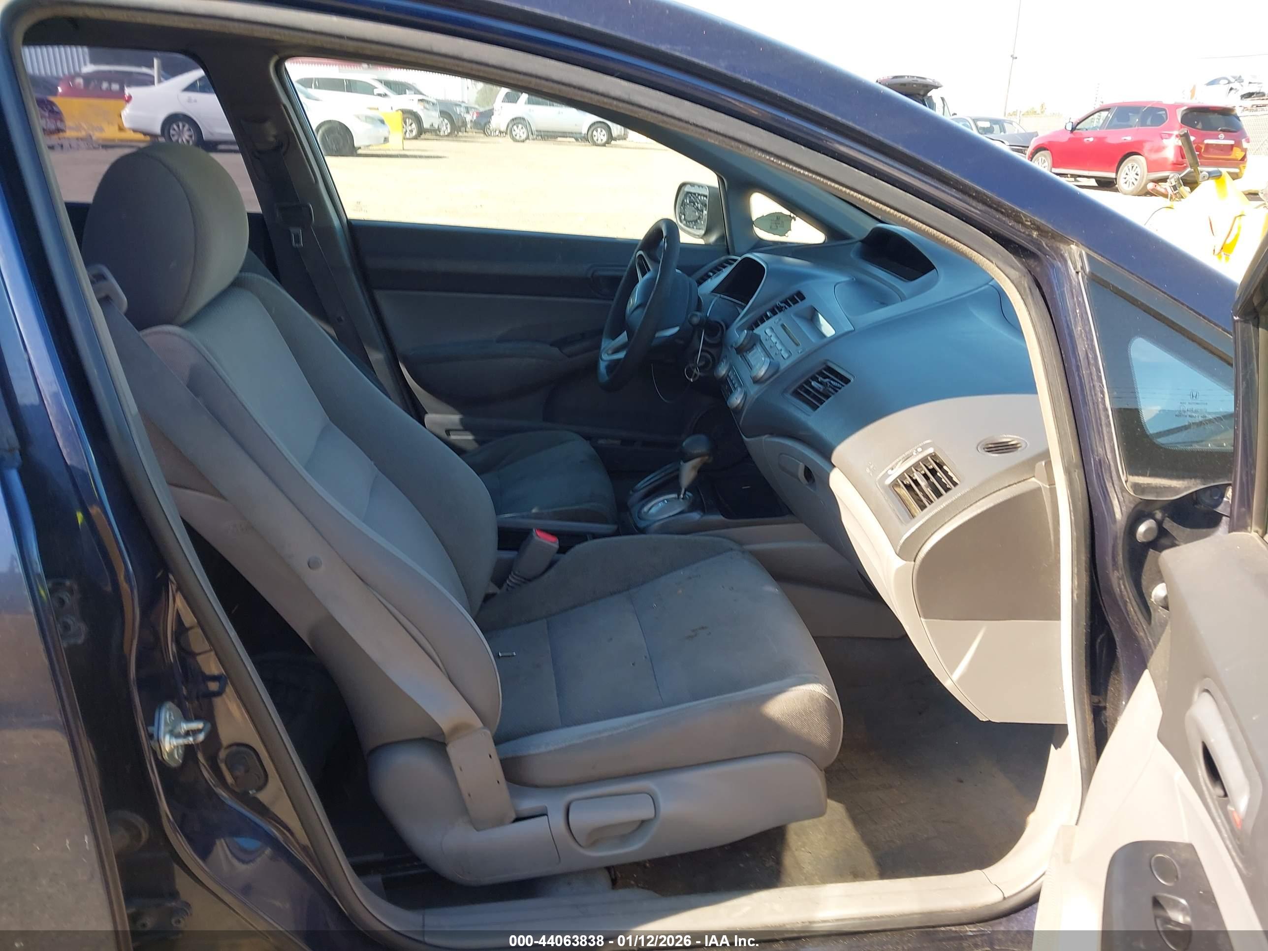 HONDA CIVIC image 5