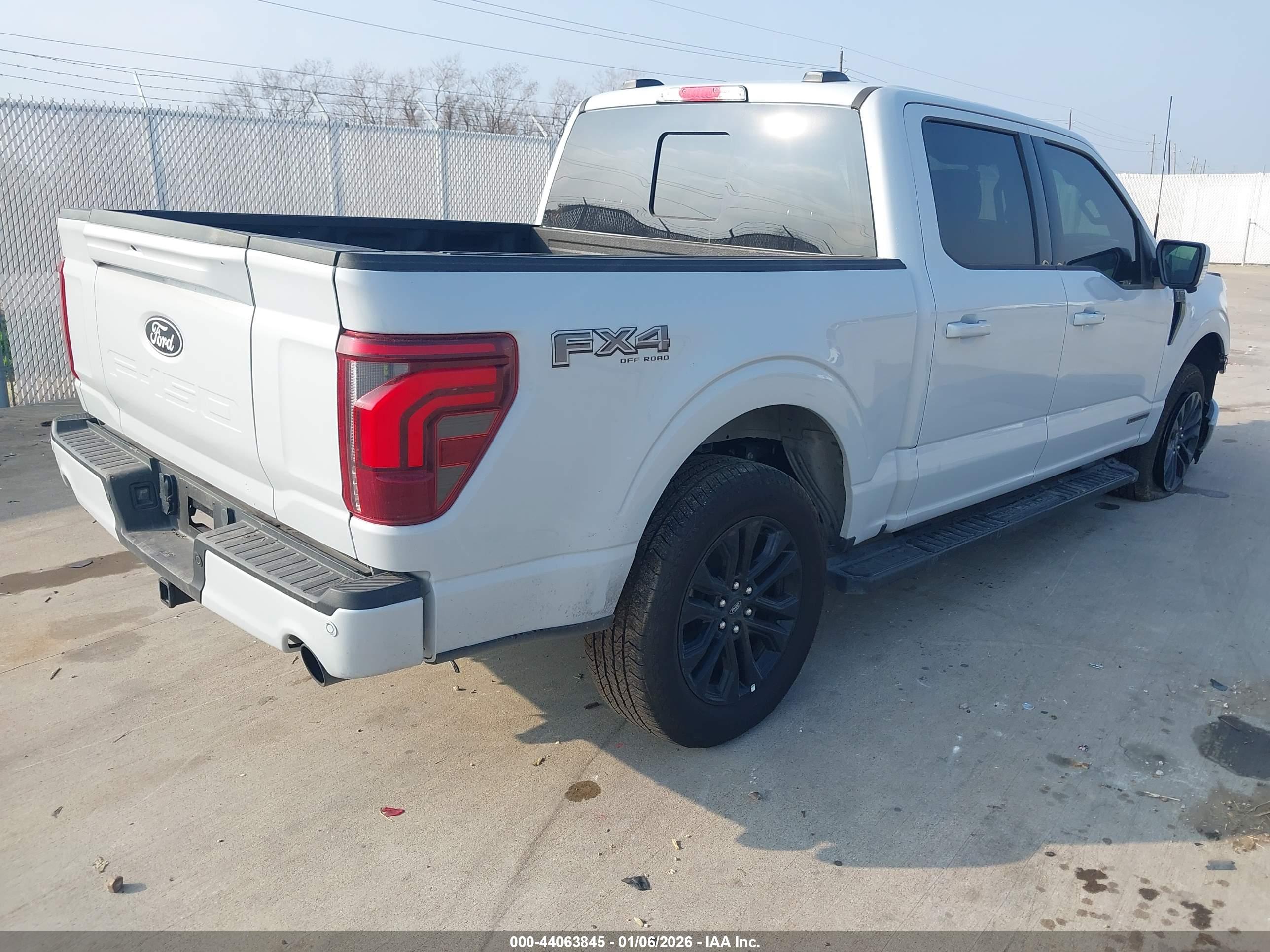 FORD F-150 image 4