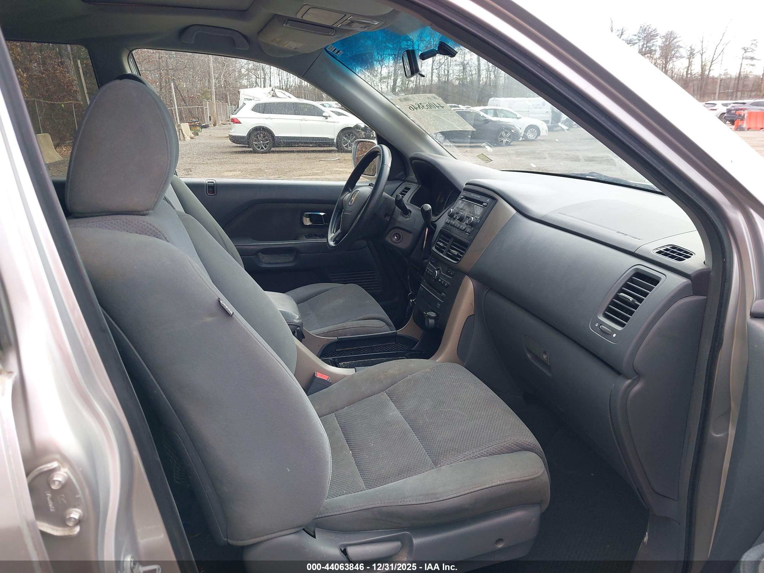 HONDA PILOT image 5