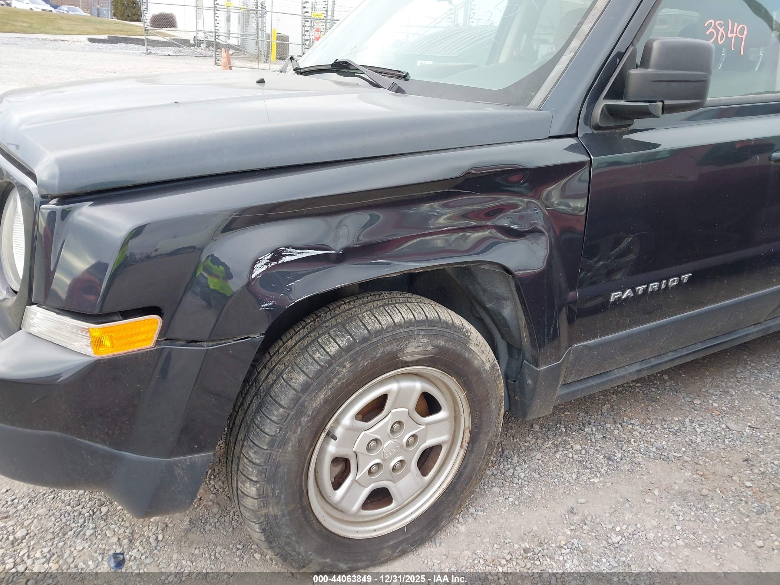 JEEP PATRIOT image 6