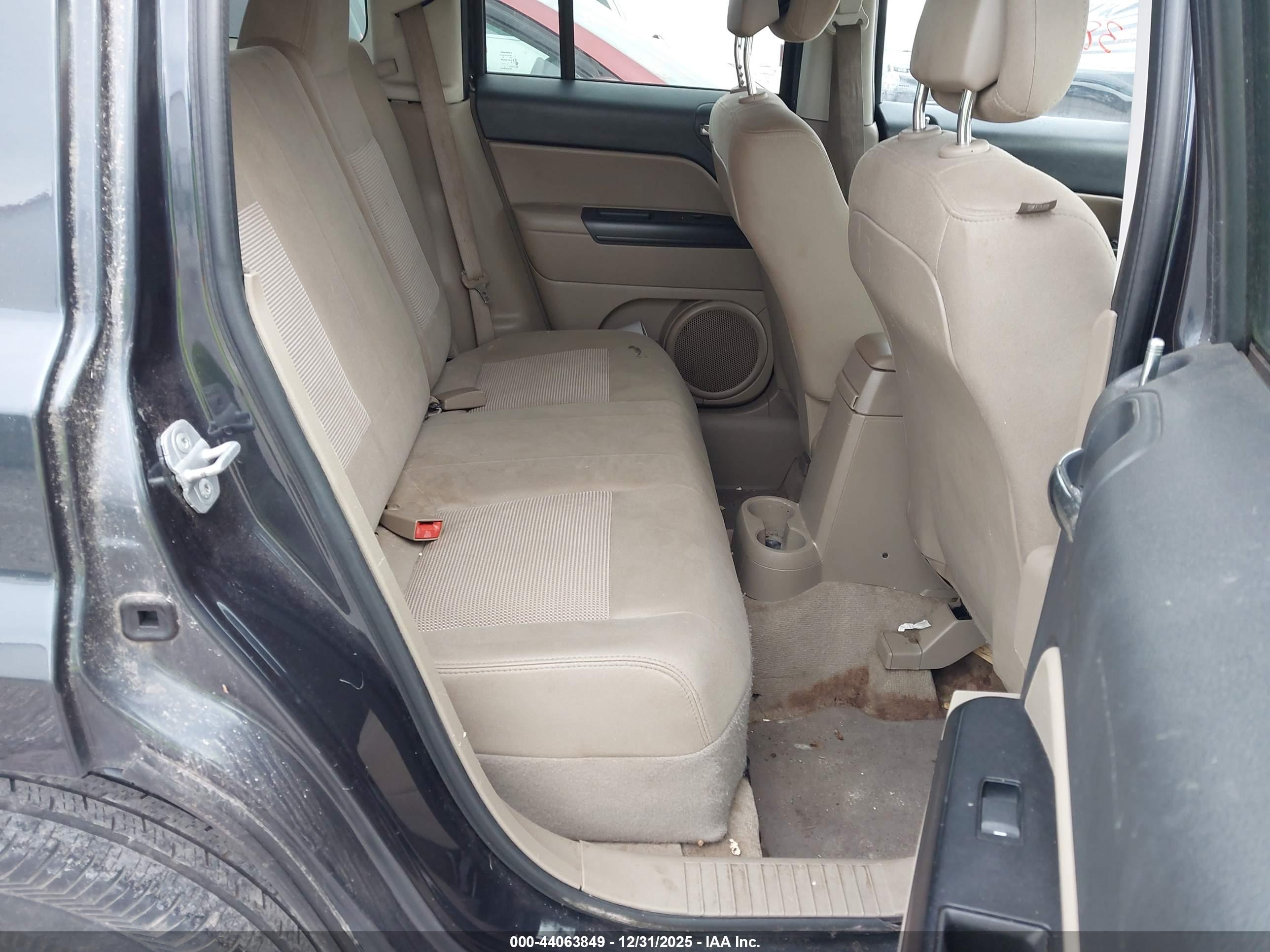 JEEP PATRIOT image 8