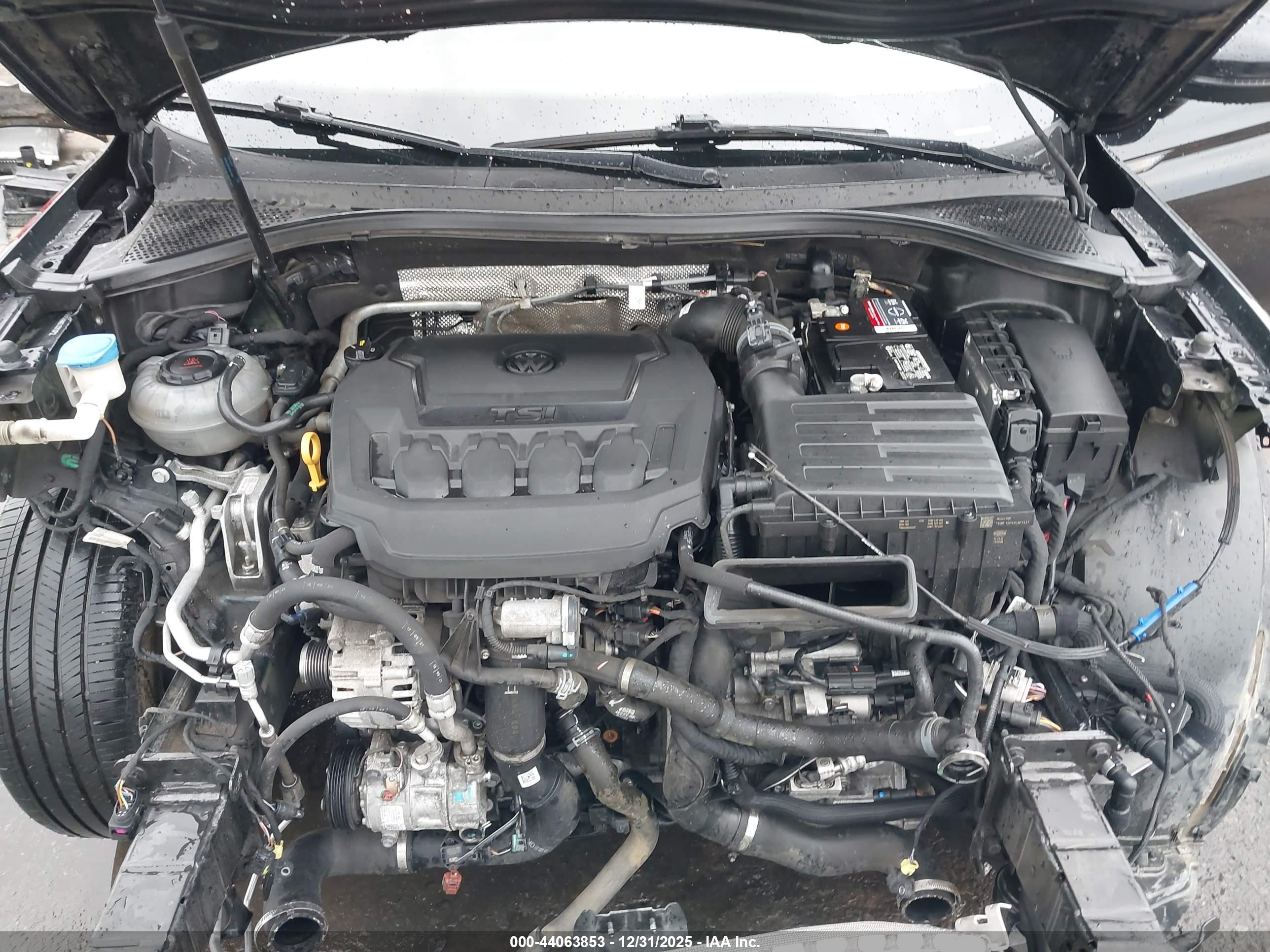 VOLKSWAGEN TIGUAN image 10